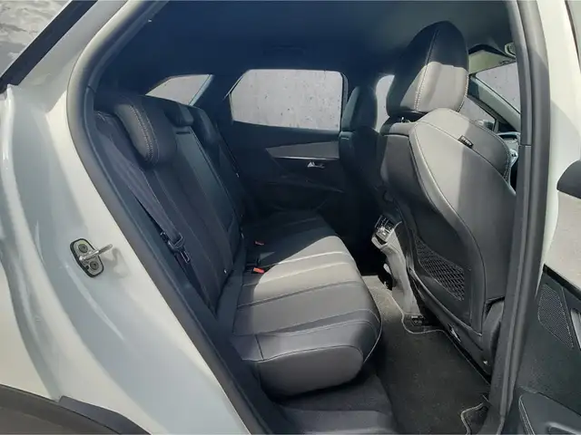 Peugeot 3008 view 14