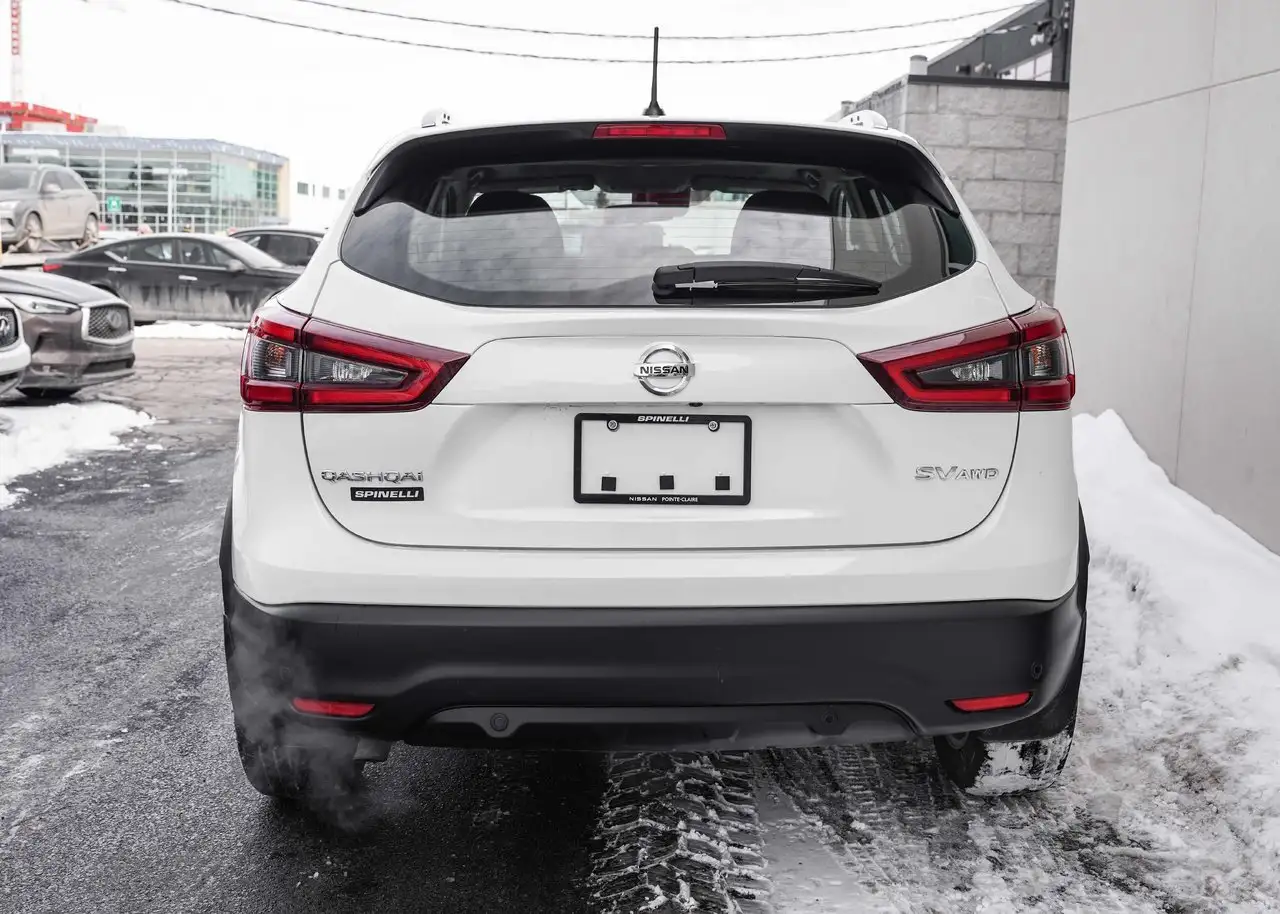 Nissan Qashqai снимка Nissan Qashqai