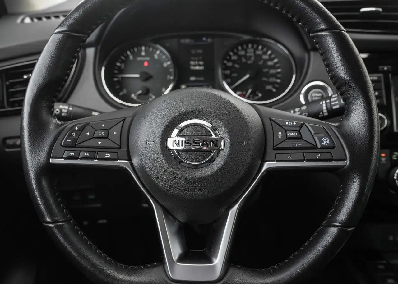 Nissan Qashqai снимка Nissan Qashqai