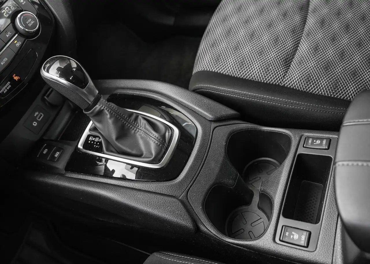 Nissan Qashqai снимка Nissan Qashqai