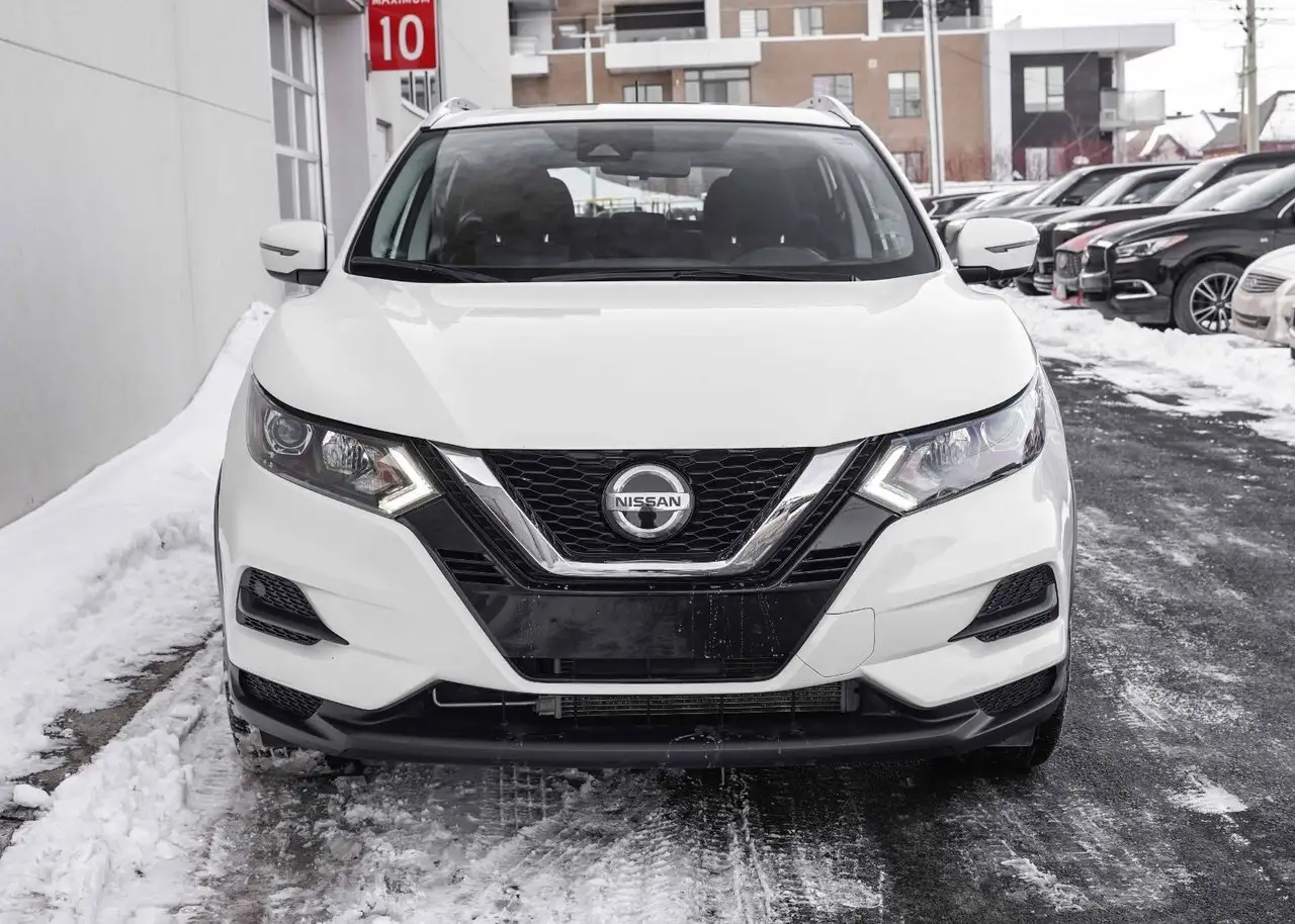 Nissan Qashqai снимка Nissan Qashqai