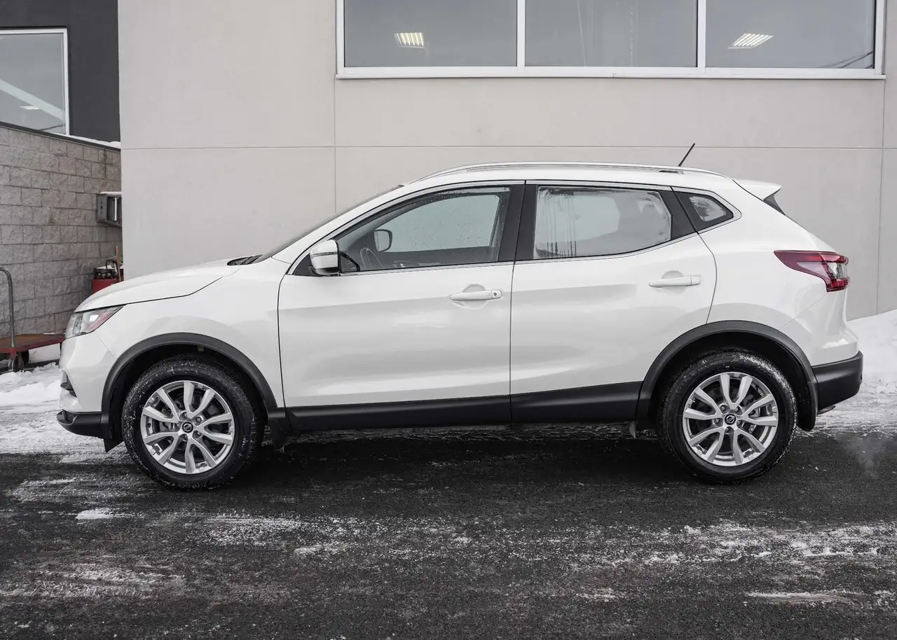 Nissan Qashqai снимка Nissan Qashqai