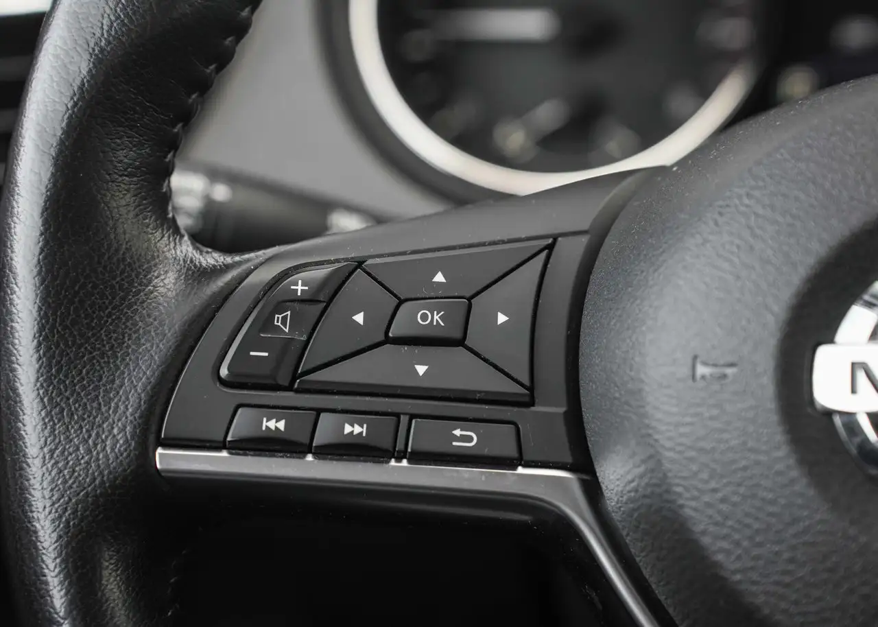 Nissan Qashqai снимка Nissan Qashqai