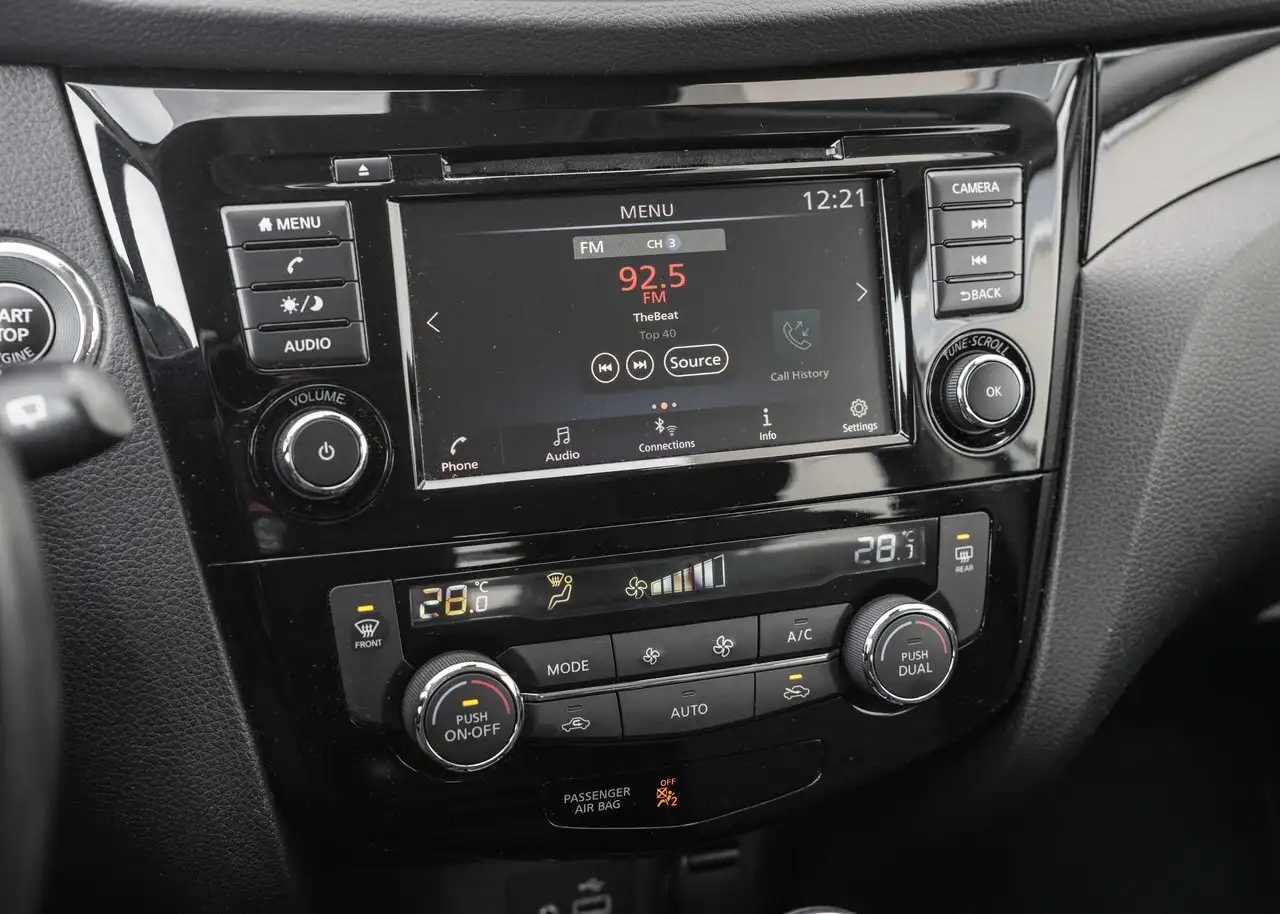 Nissan Qashqai снимка Nissan Qashqai