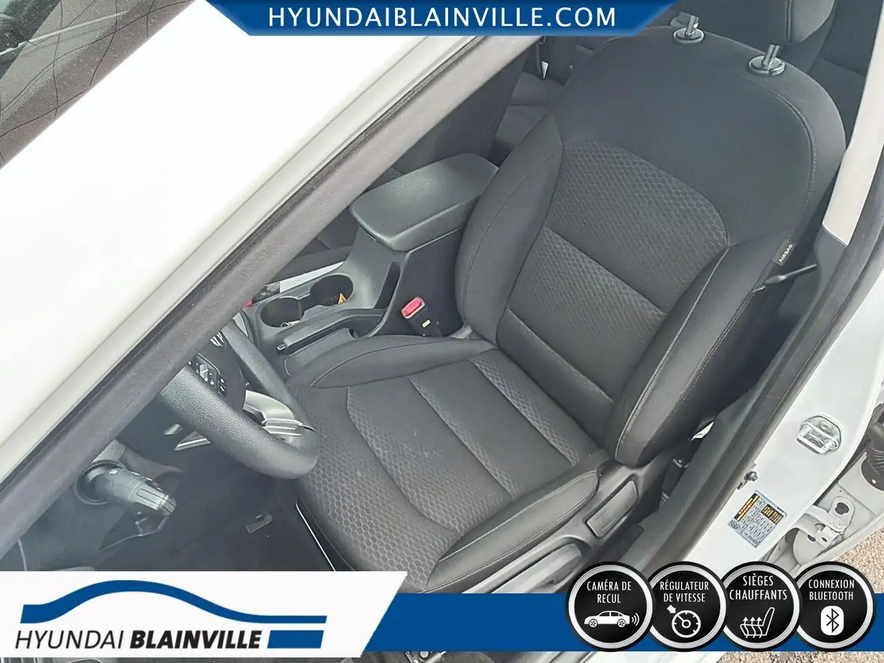 Hyundai ELANTRA снимка Hyundai ELANTRA