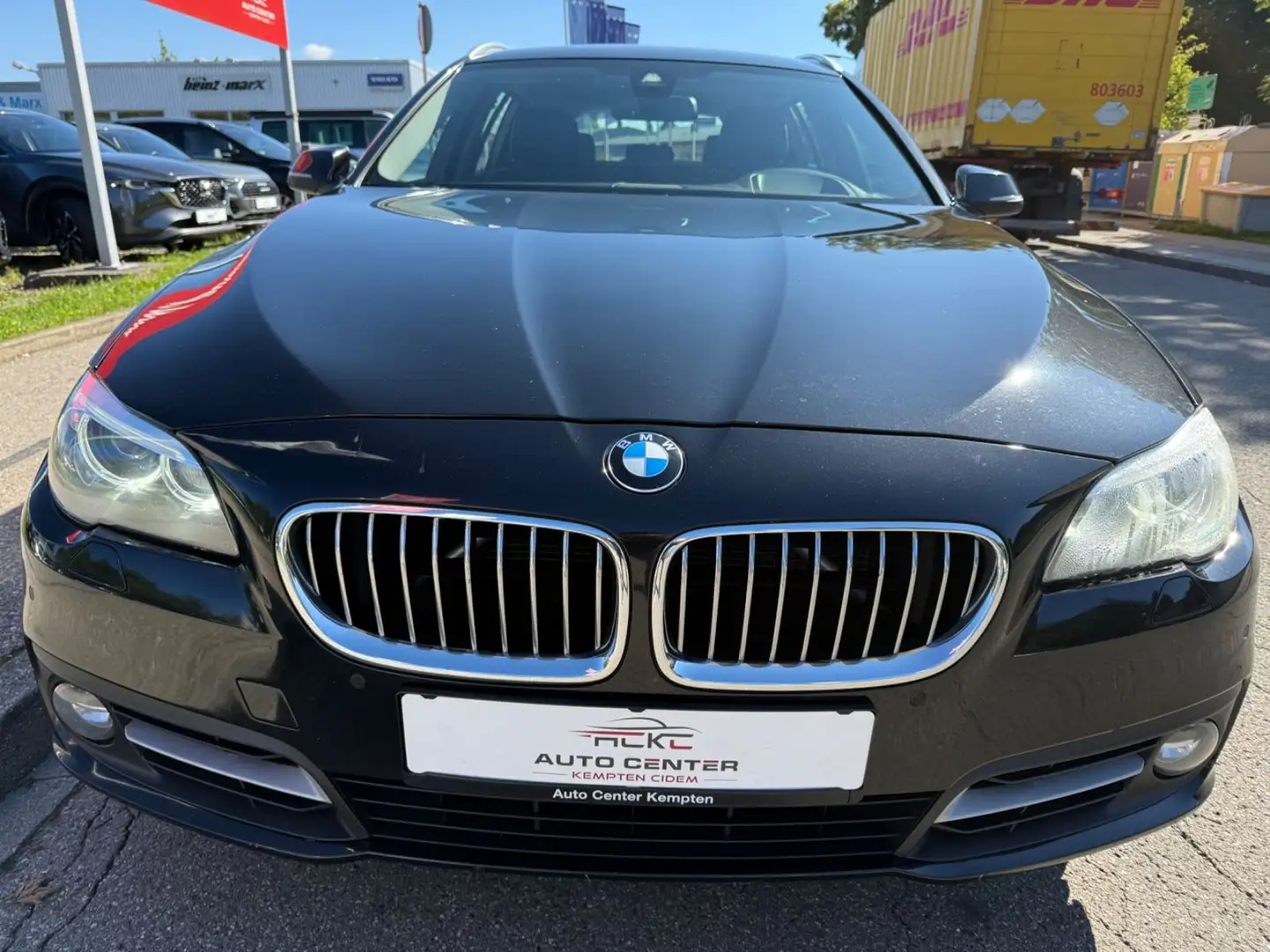BMW 520 d xDrive*Navi*1 Hand Noir - 2