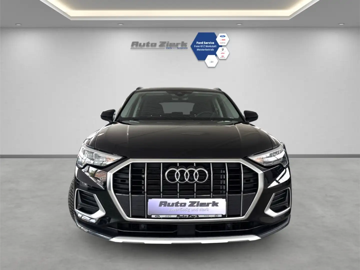 Audi Q3 35 TFSI S-tronic advanced NAVI DAB LED PANO-DACH Schwarz - 2