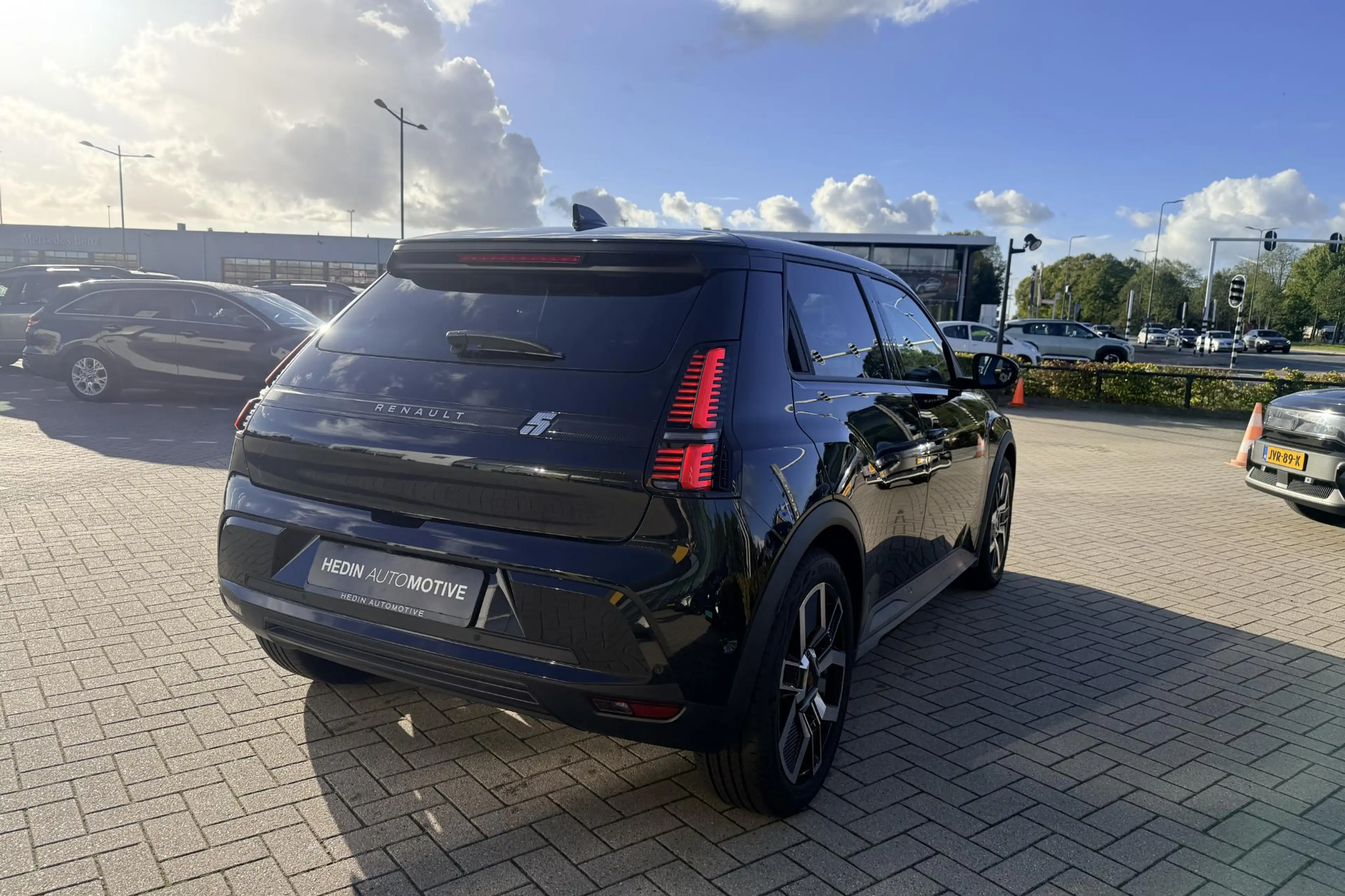Renault R 5 comfort range techno 52 kWh | Voorstoelen & Stuurw — photo 4