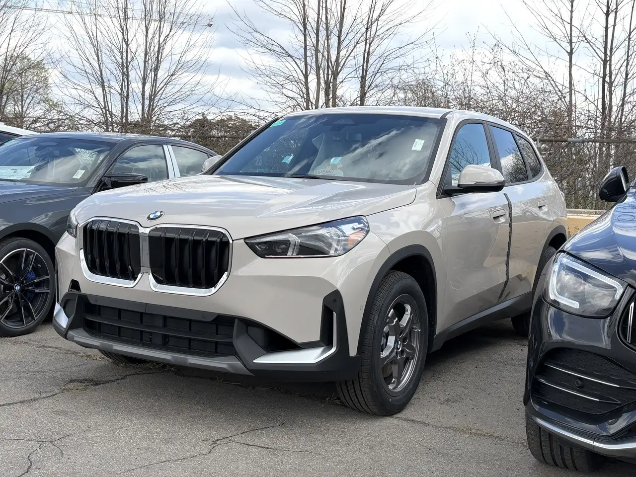 BMW X1 снимка BMW X1