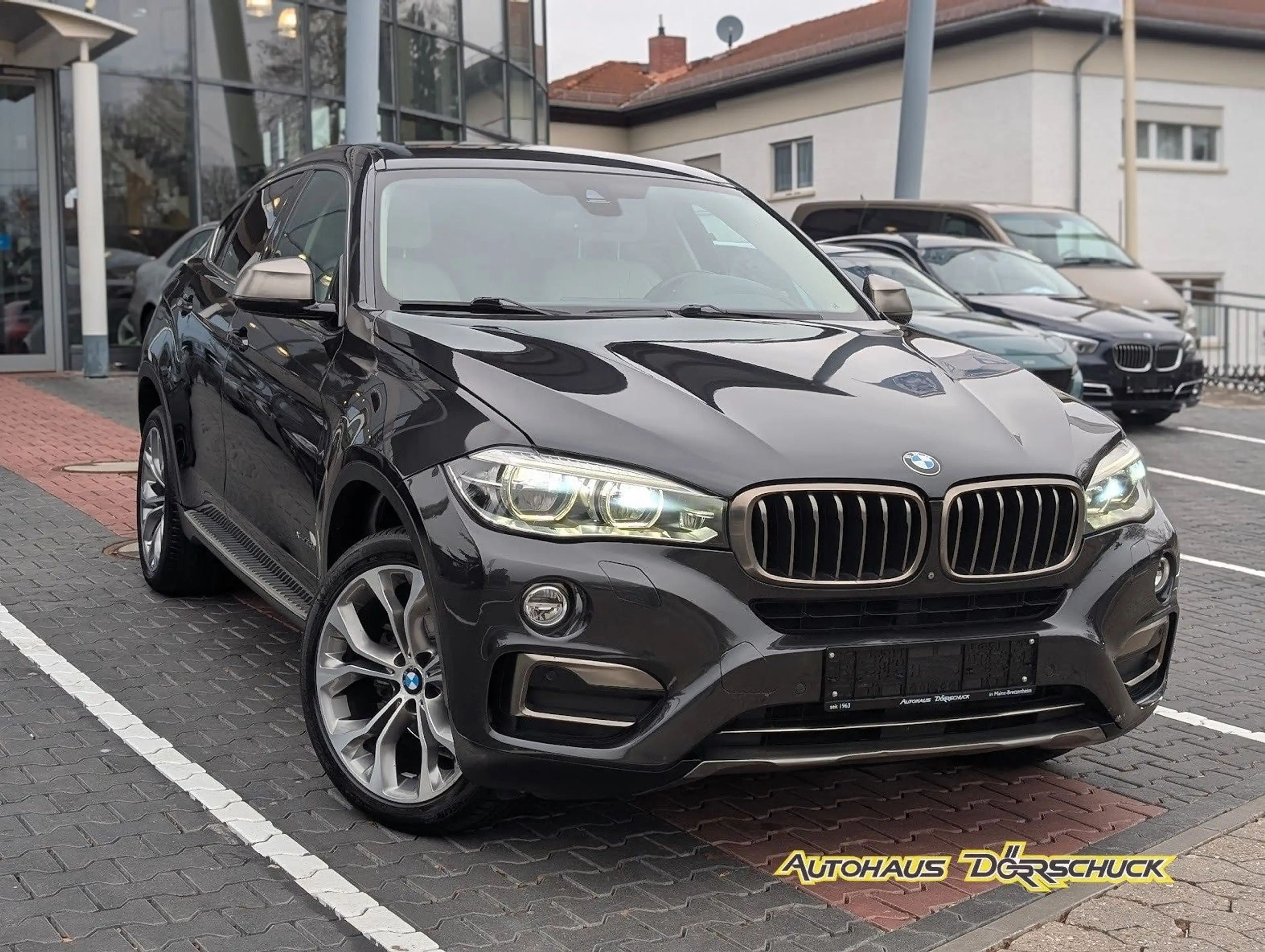 BMW X6 X6 xDrive 30d *NAVI*LED*4x4*SURROUND-CAM*PDC* — photo 4