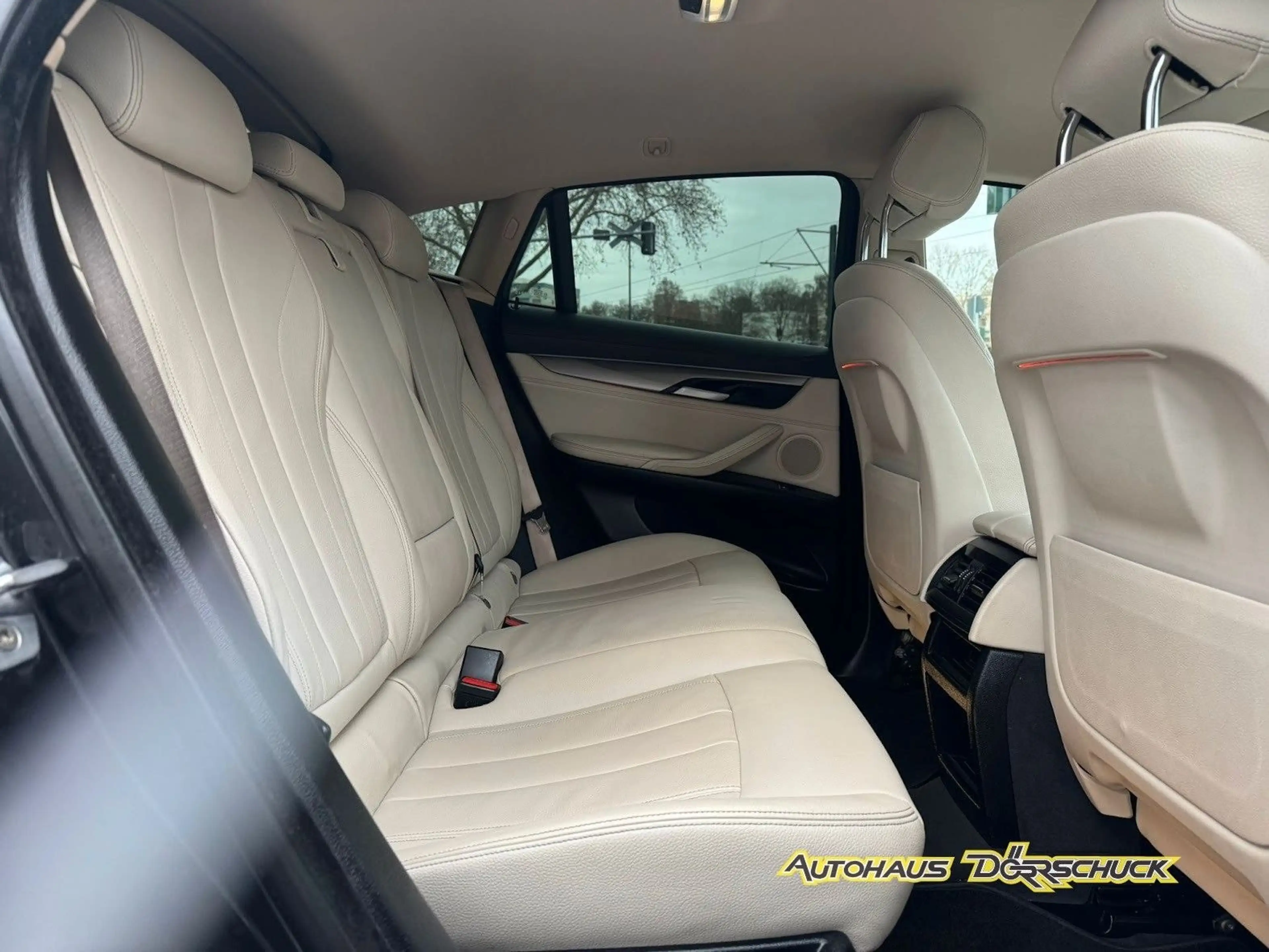 BMW X6 X6 xDrive 30d *NAVI*LED*4x4*SURROUND-CAM*PDC* — photo 13