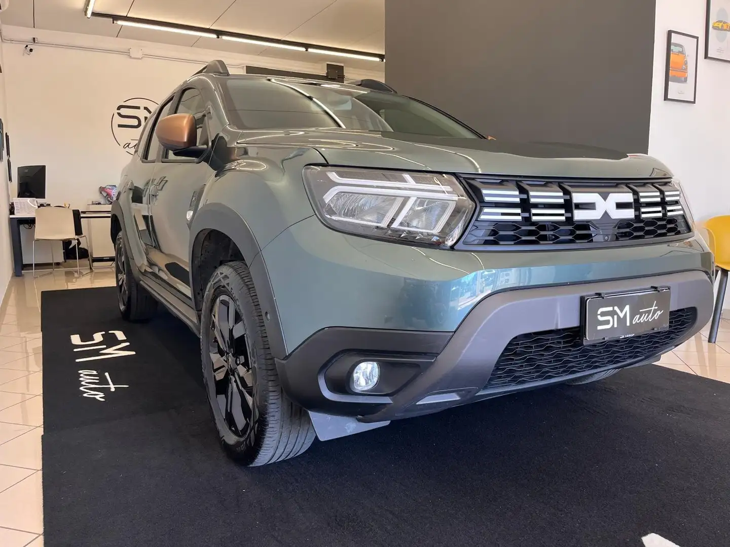 Dacia Duster Duster II 2021 1.0 tce SL Extreme Gpl 4x2 100cv Verde - 1