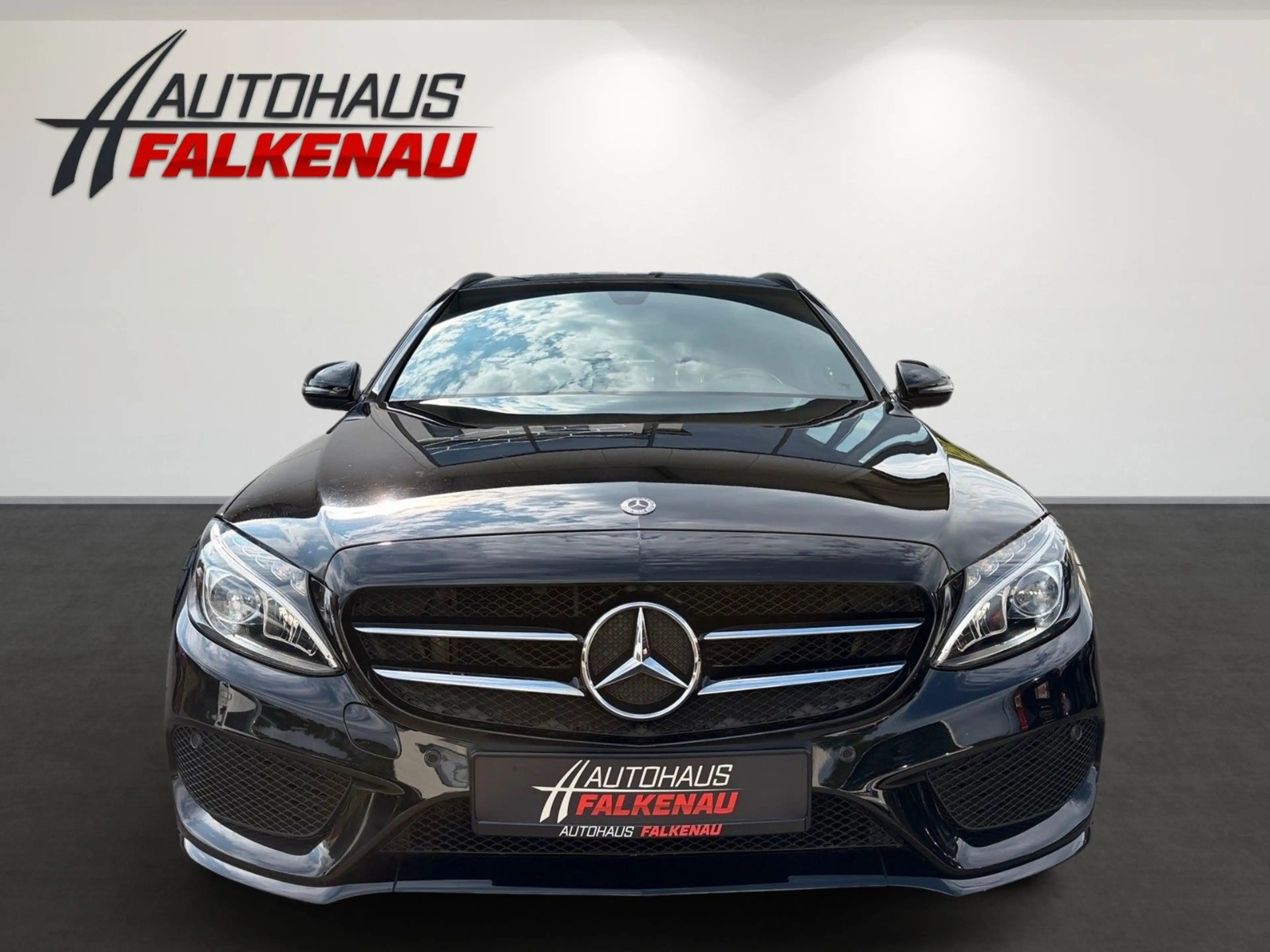 Mercedes-Benz C 180 T-Modell AMG-Line — photo 2
