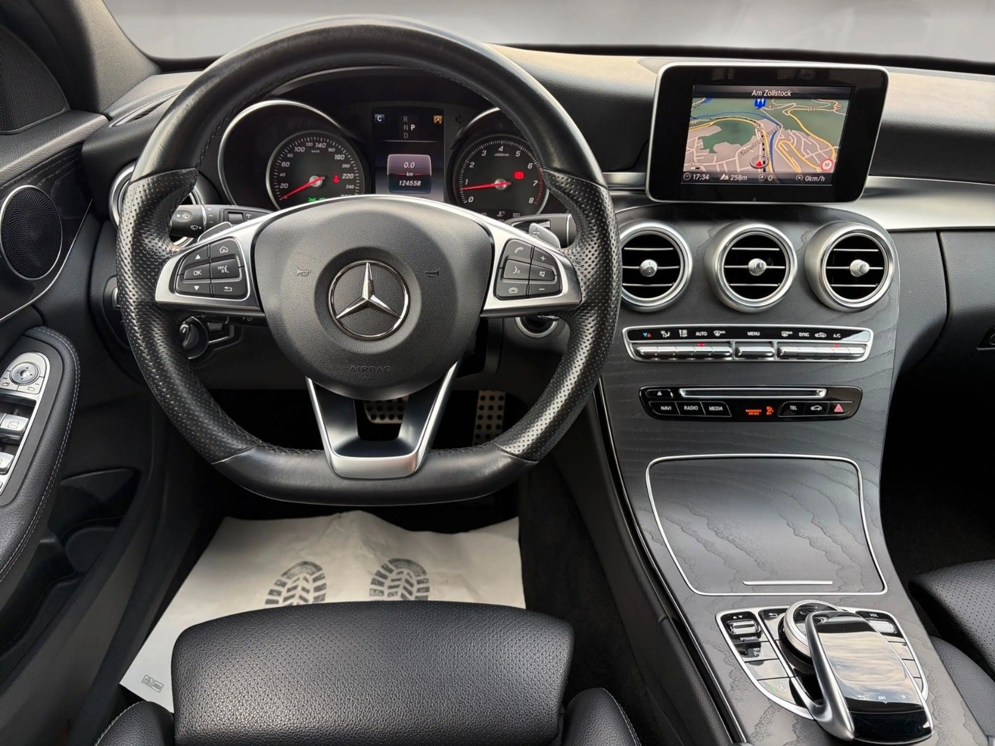 Mercedes-Benz C 180 T-Modell AMG-Line — photo 13