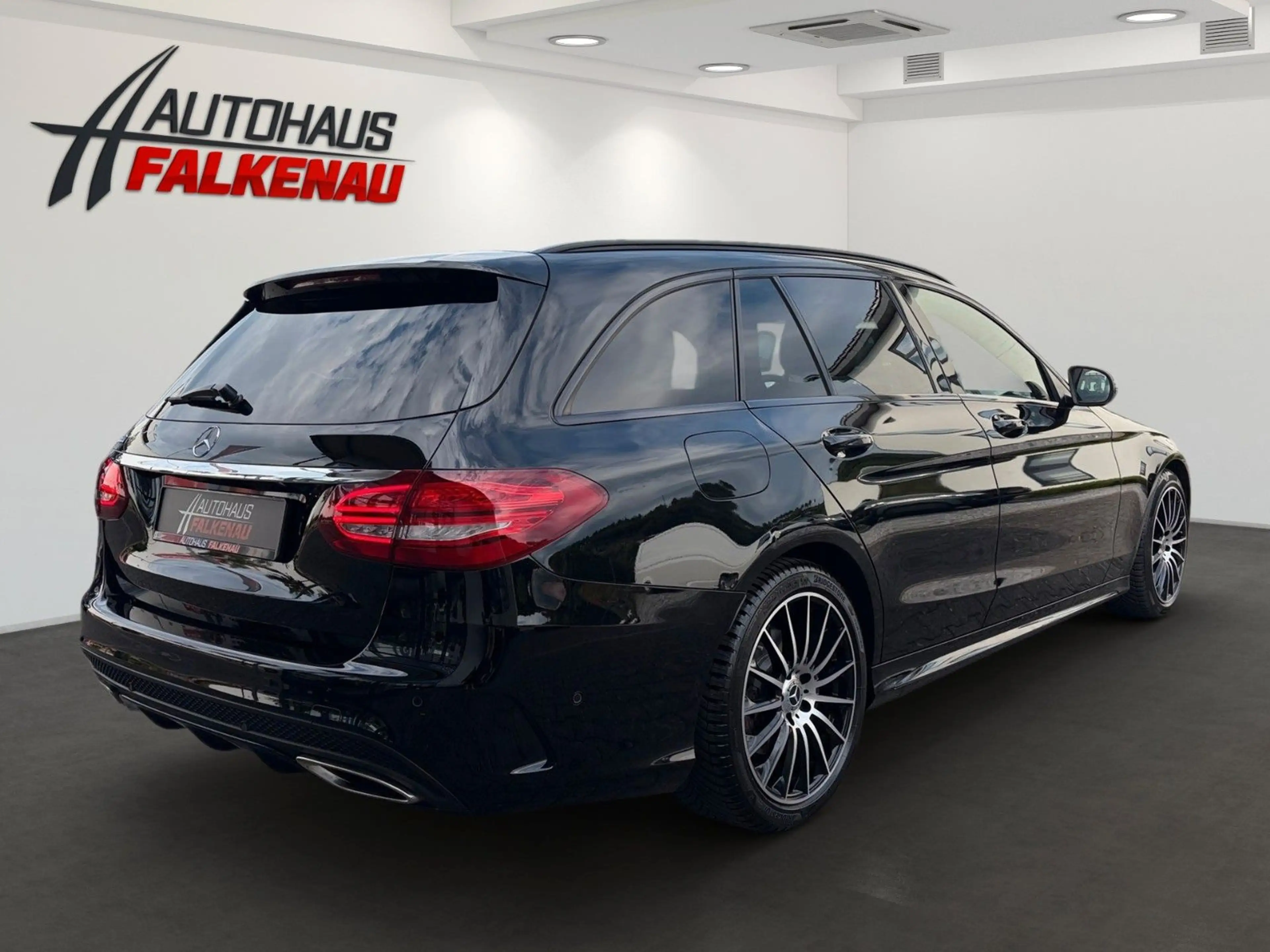 Mercedes-Benz C 180 T-Modell AMG-Line — photo 5