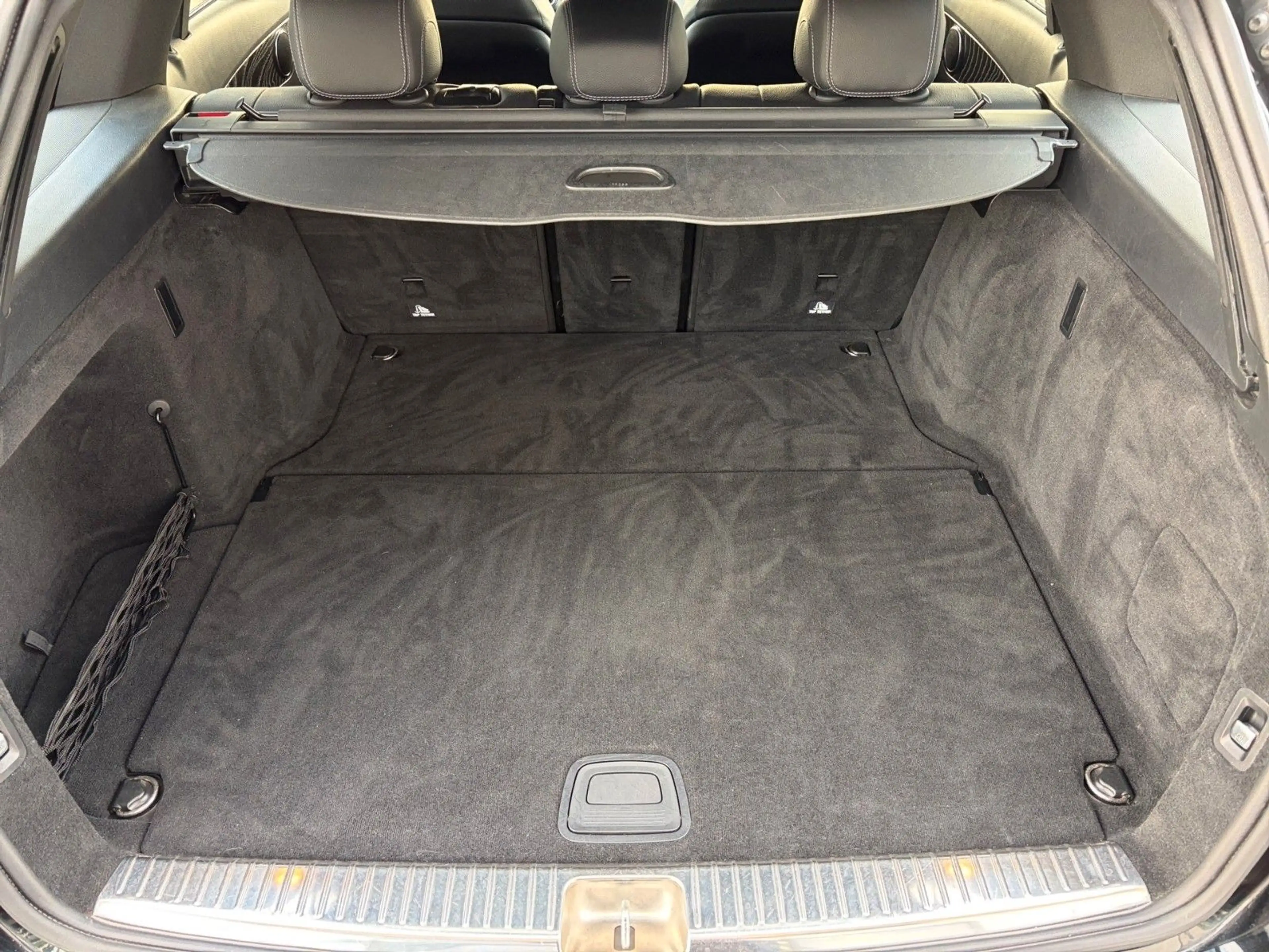 Mercedes-Benz C 180 T-Modell AMG-Line — photo 11