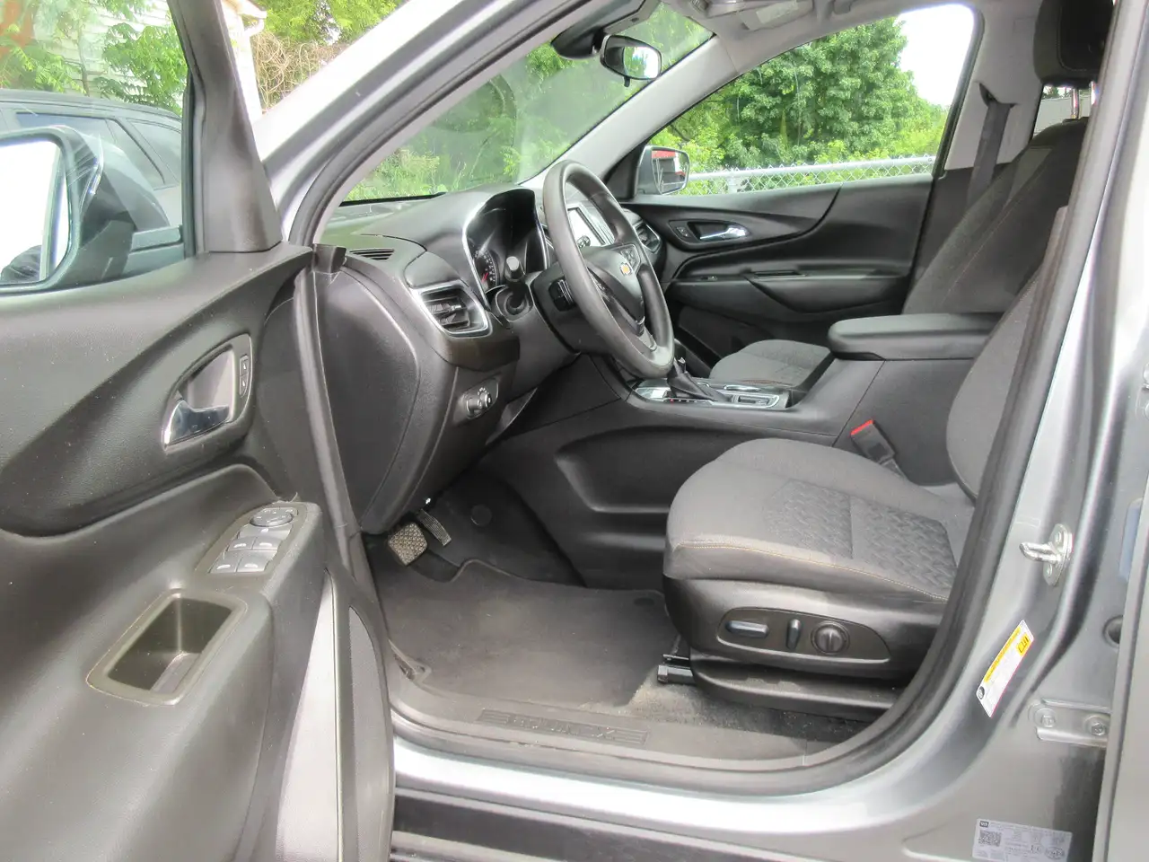 Chevrolet Equinox снимка Chevrolet Equinox