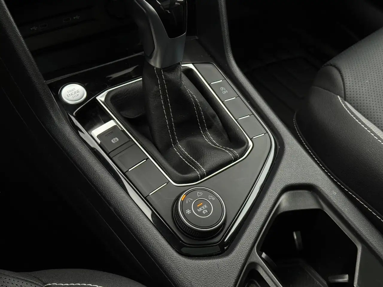 Volkswagen Taos снимка Volkswagen Taos