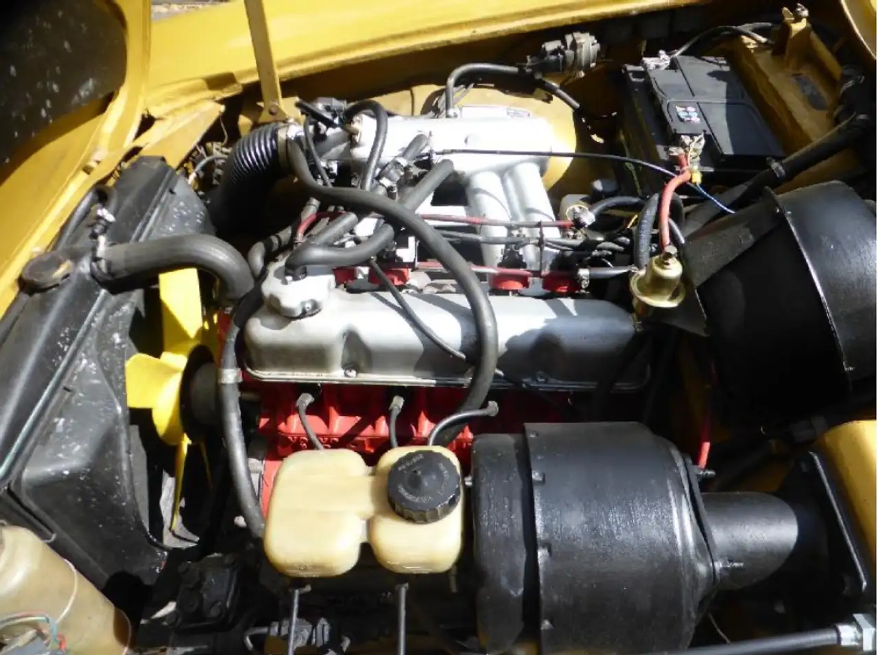 Volvo P1800 Eyecatcher, freundliche Gesichter garantiert, TÜV/HU/AU neu, H-Kennzeichen, foto 6