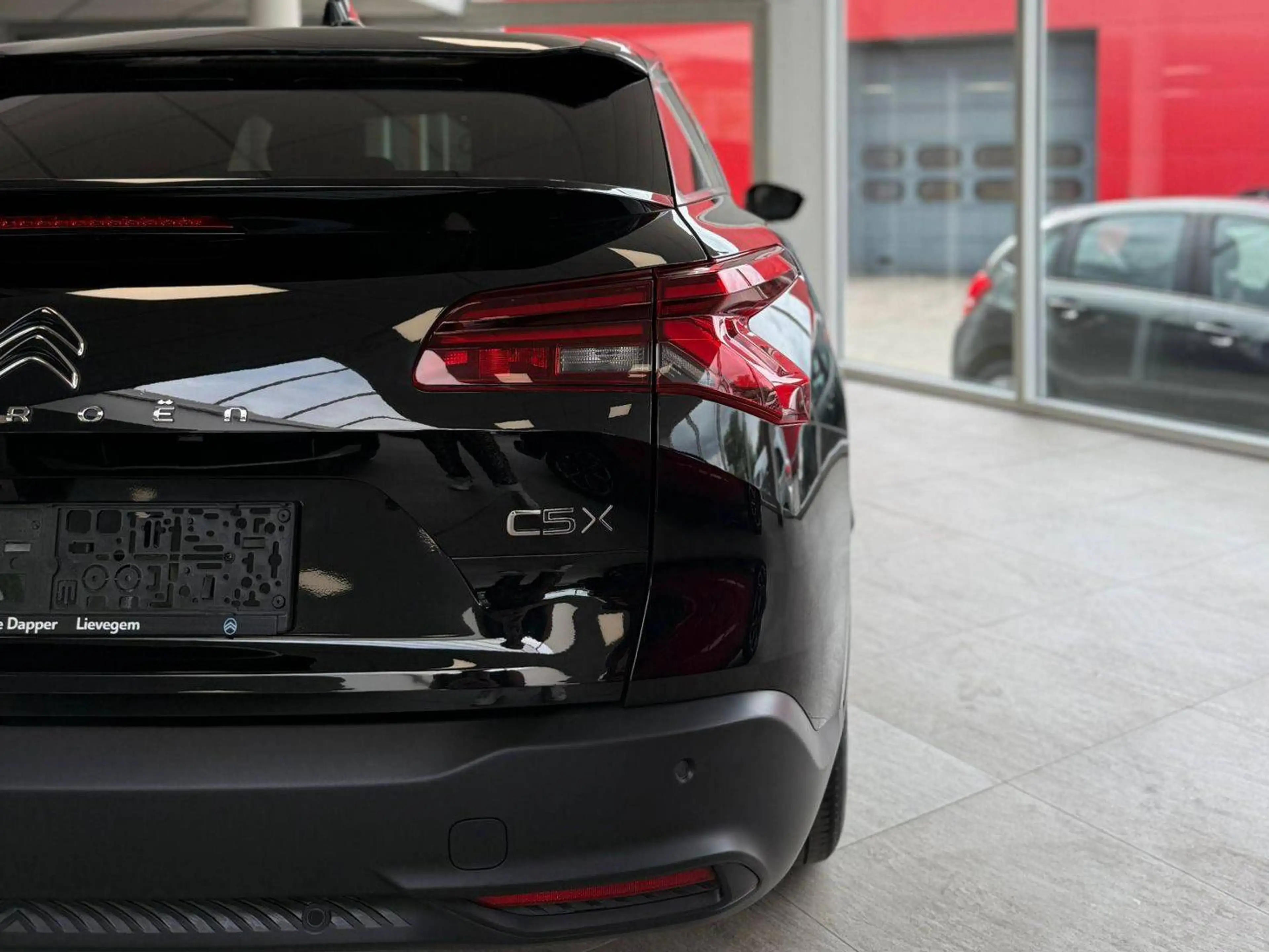 Citroen C5 X C5 X PureTech Feel - Camera - Automatic - Carplay — photo 10