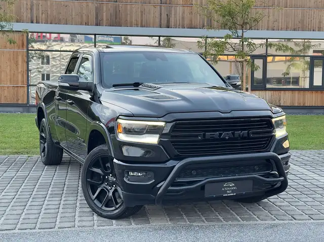Dodge RAM 1500 Quad Cab Laramie *NUR 32.000KM*