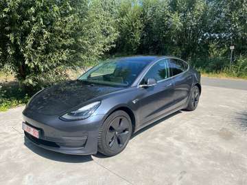 Model 3 75 kWh Long-Range Dual Motor