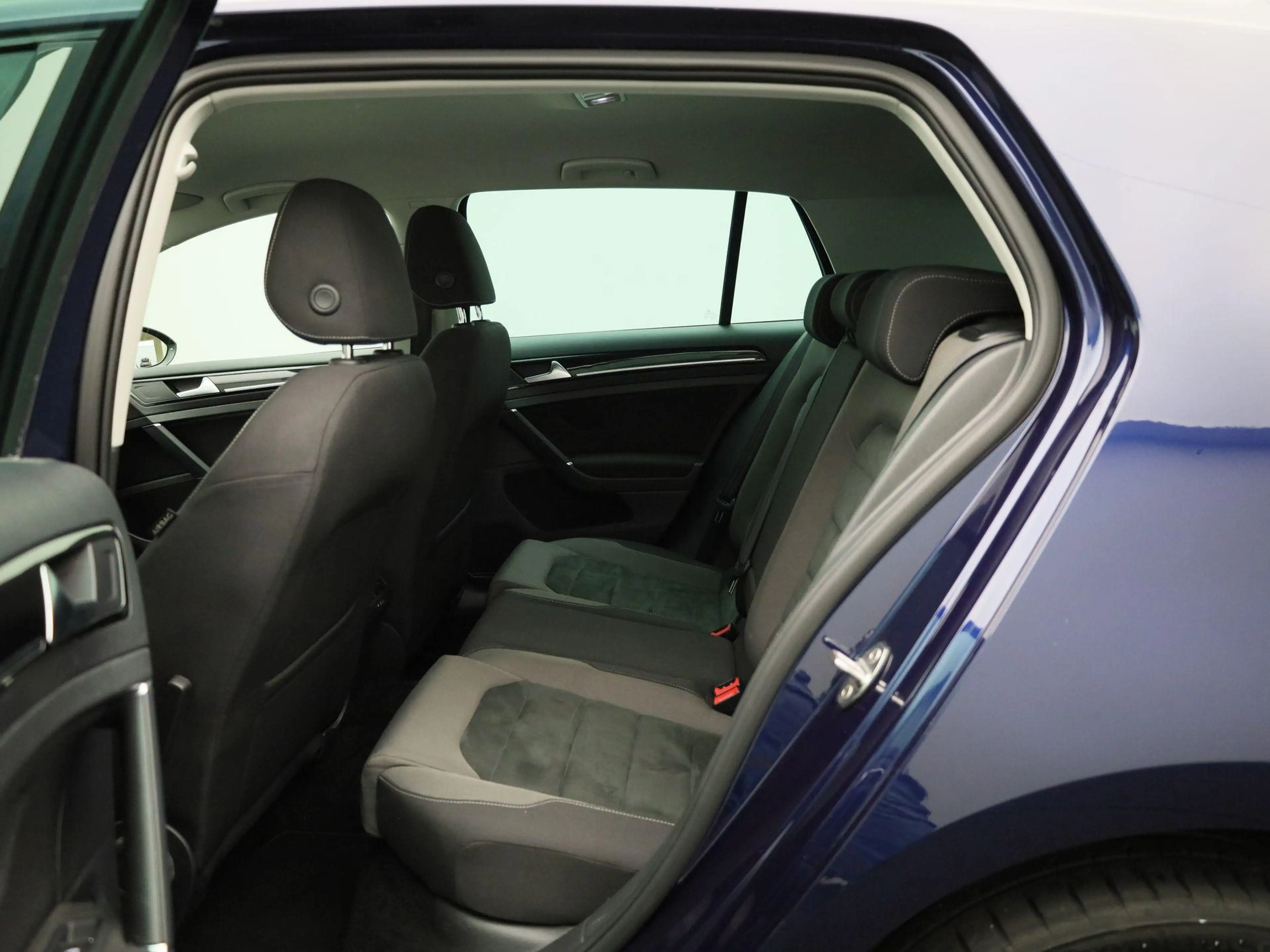 Volkswagen Golf 1.0 TSI Highline | Airconditioning | Cruise Contro — photo 10