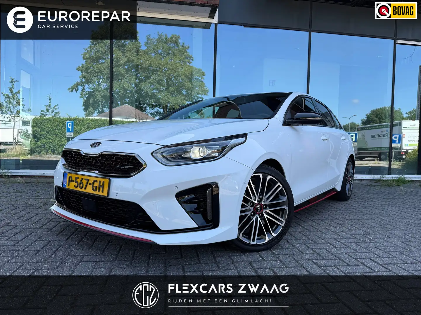 Kia ProCeed / pro_cee'd 1.6 T-GDI GT - Automaat - LED - Alcantara - Navi - Weiß - 1