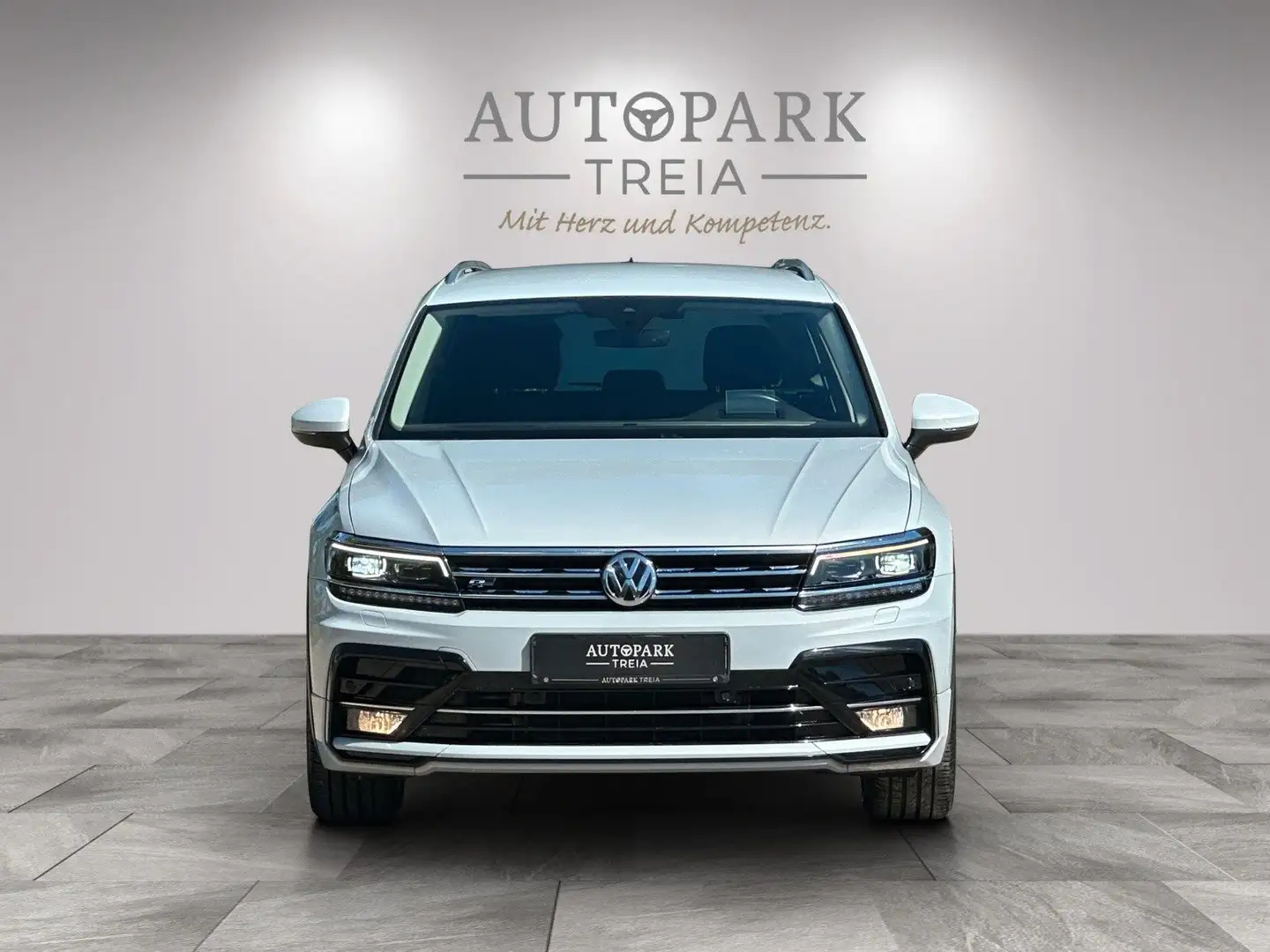 Volkswagen Tiguan R-Line Join (AHK-LED-HEADUP-ACC-TOTW) Weiß - 2