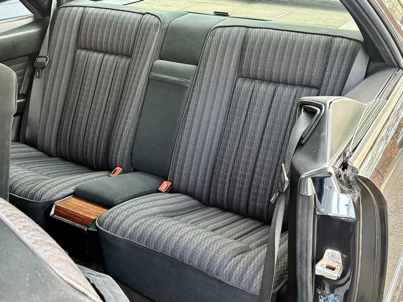 Mercedes-Benz CE 200 200-500 (W124) 230, foto 8