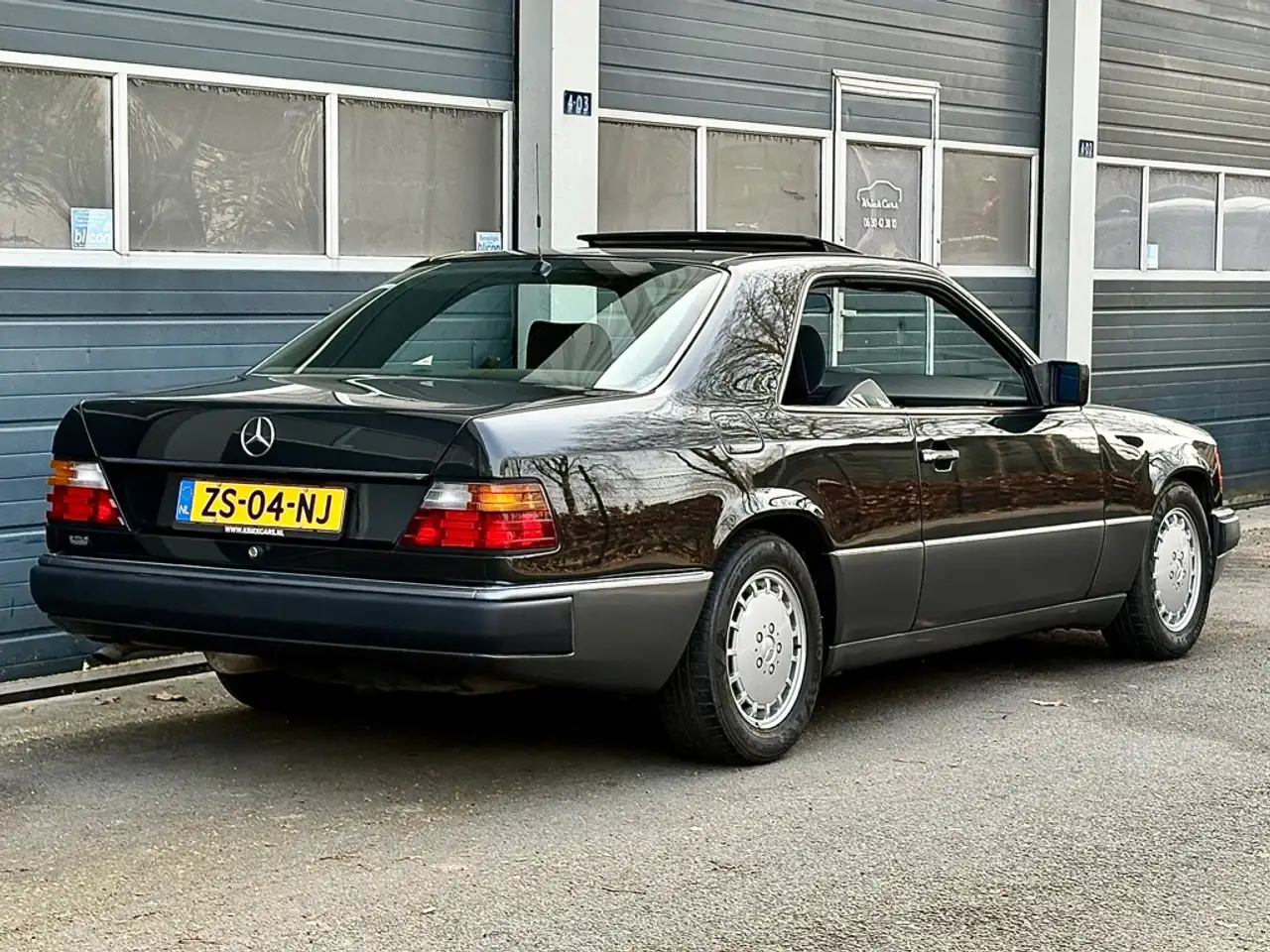 Mercedes-Benz CE 200 200-500 (W124) 230, foto 3