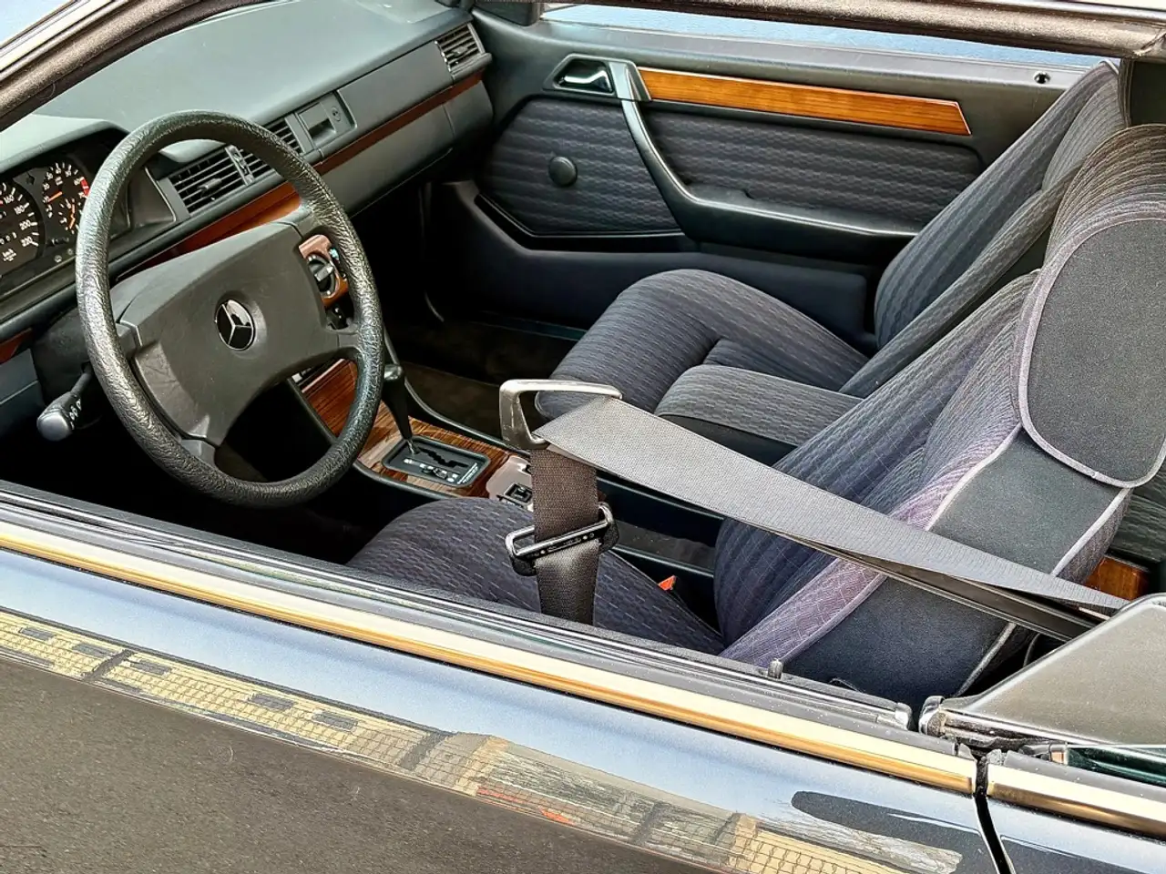 Mercedes-Benz CE 200 200-500 (W124) 230, foto 9