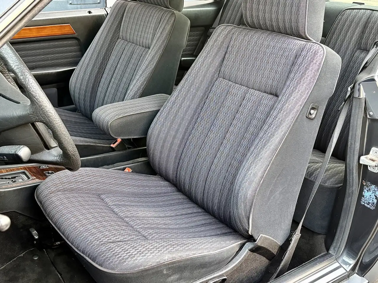 Mercedes-Benz CE 200 200-500 (W124) 230, foto 7
