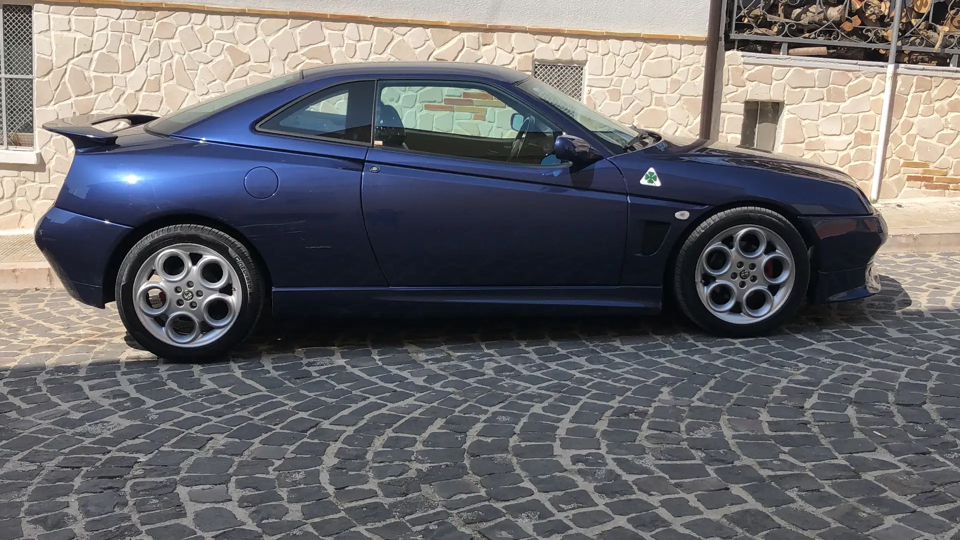 Alfa Romeo GTV 2.0 V6 tb L - 2