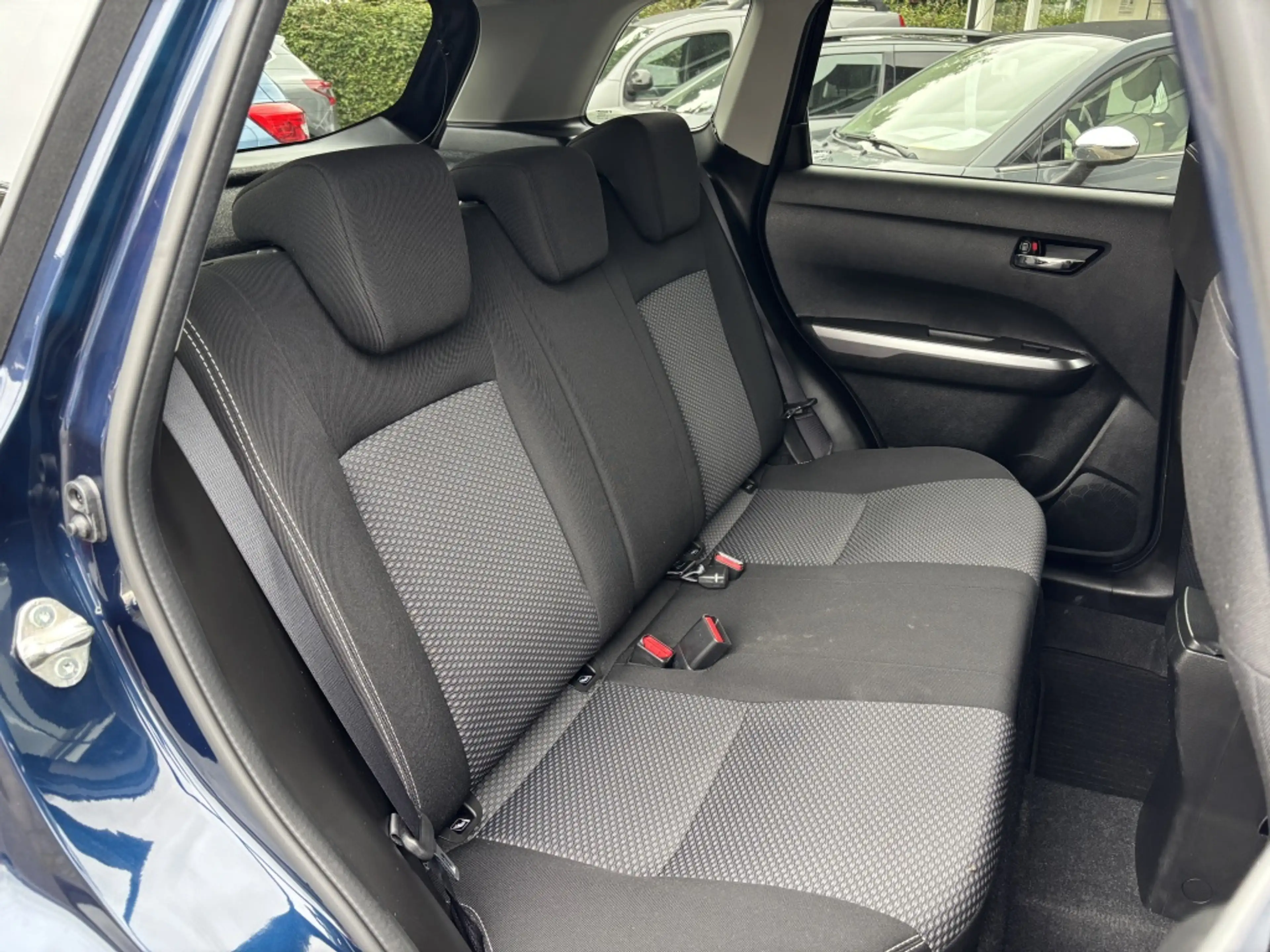 Suzuki Vitara 1.4 Boosterjet 129pk Smart Hybrid Select — photo 18