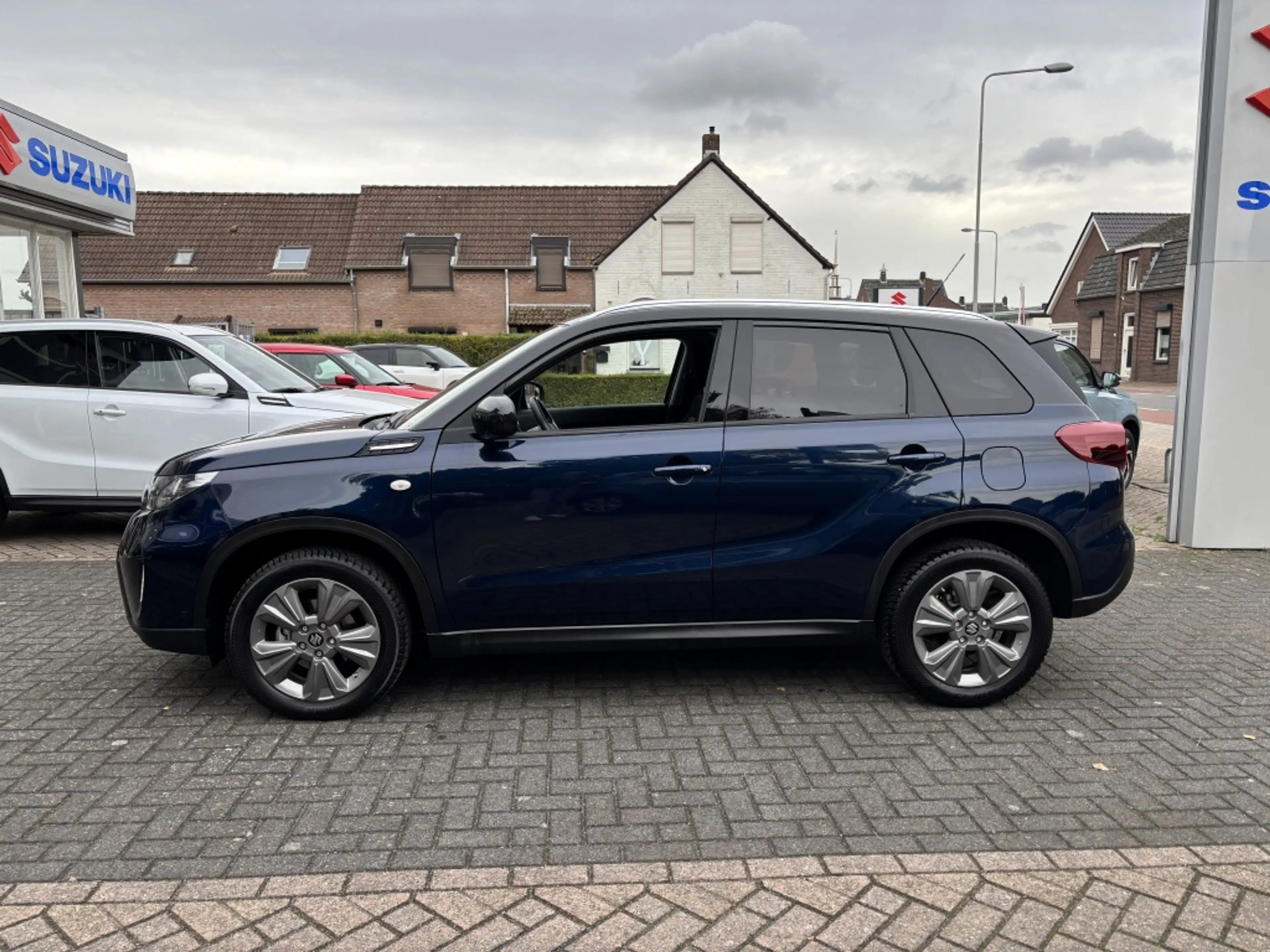 Suzuki Vitara 1.4 Boosterjet 129pk Smart Hybrid Select — photo 8
