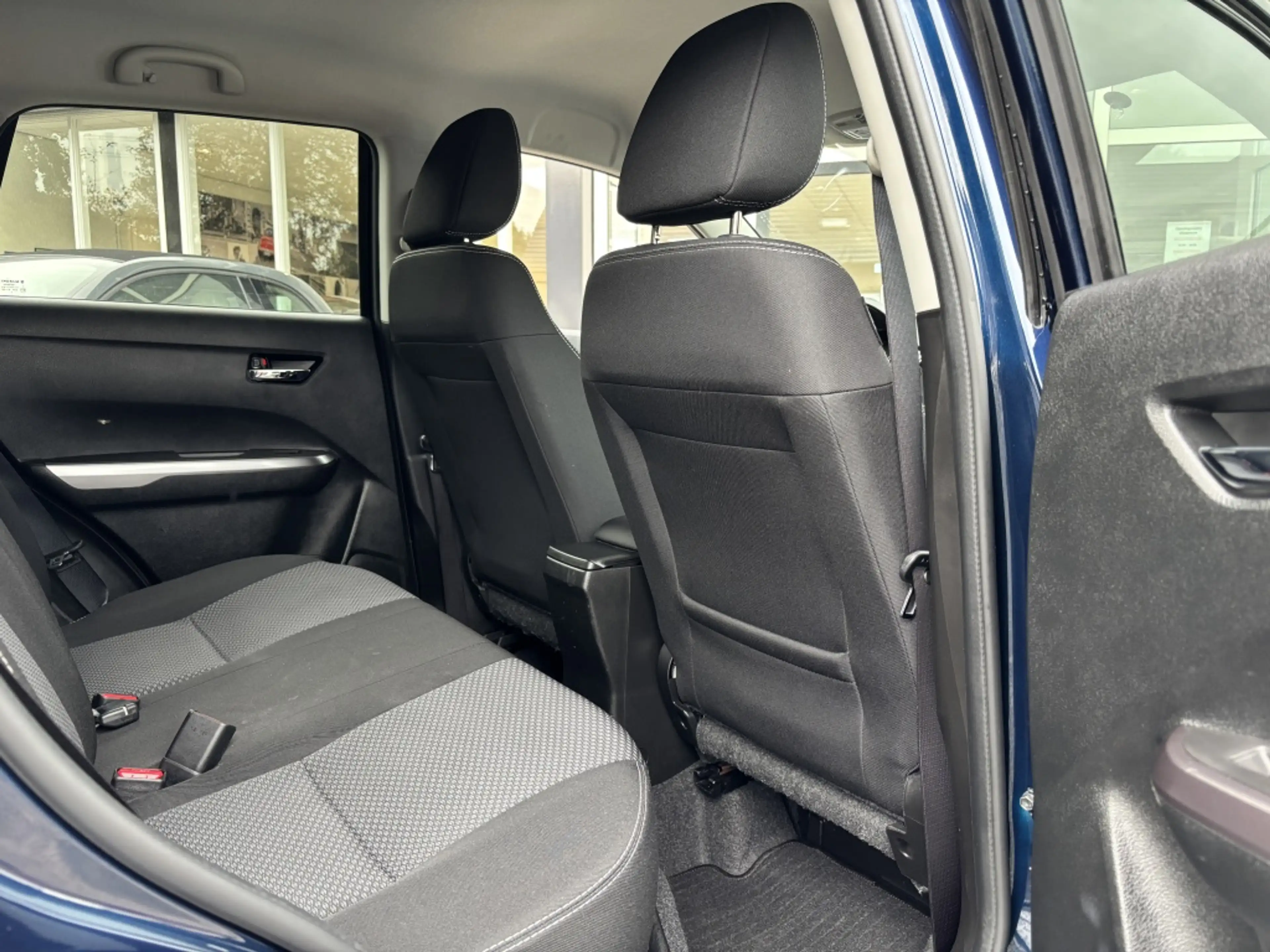 Suzuki Vitara 1.4 Boosterjet 129pk Smart Hybrid Select — photo 17