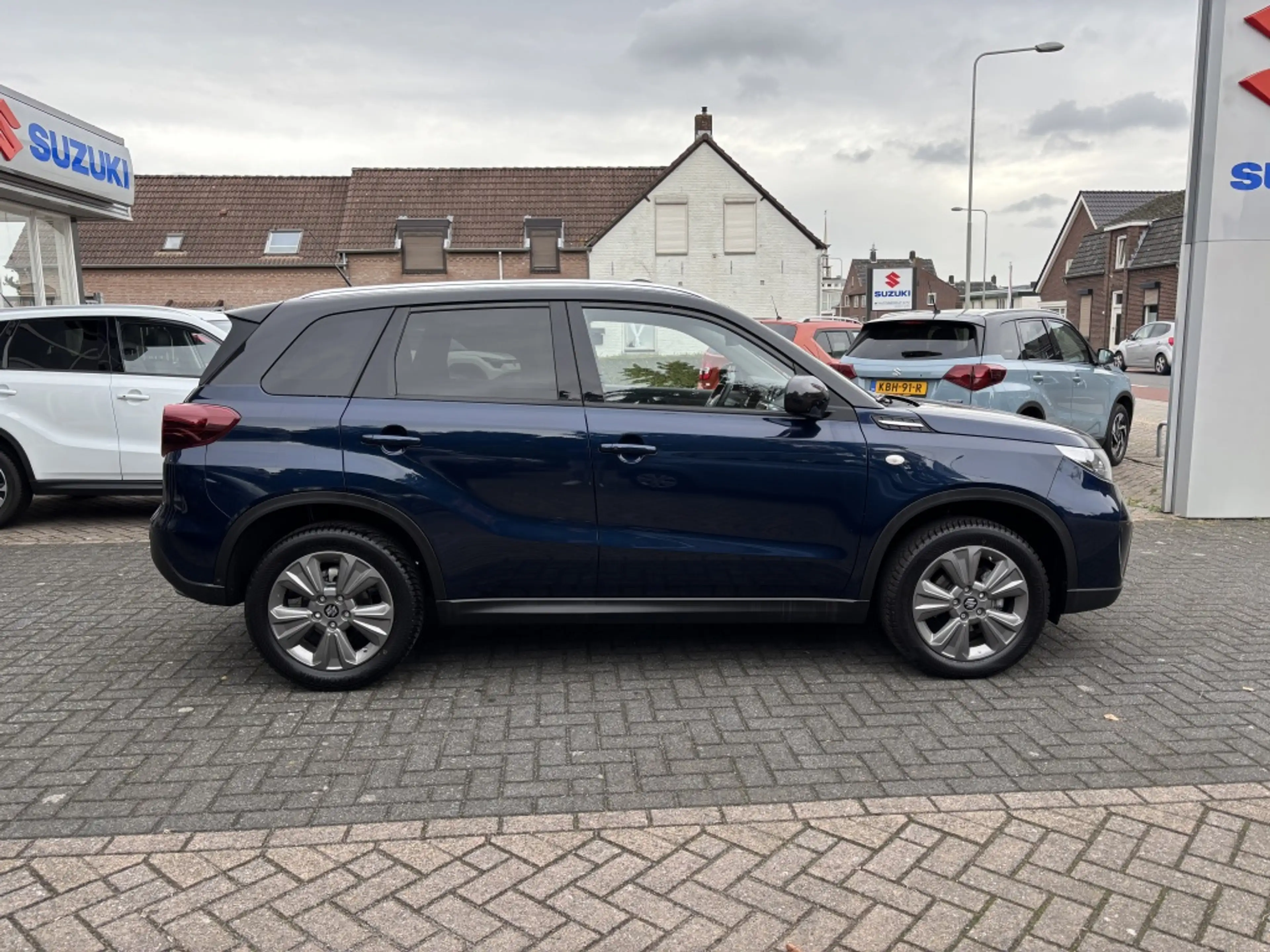 Suzuki Vitara 1.4 Boosterjet 129pk Smart Hybrid Select — photo 7