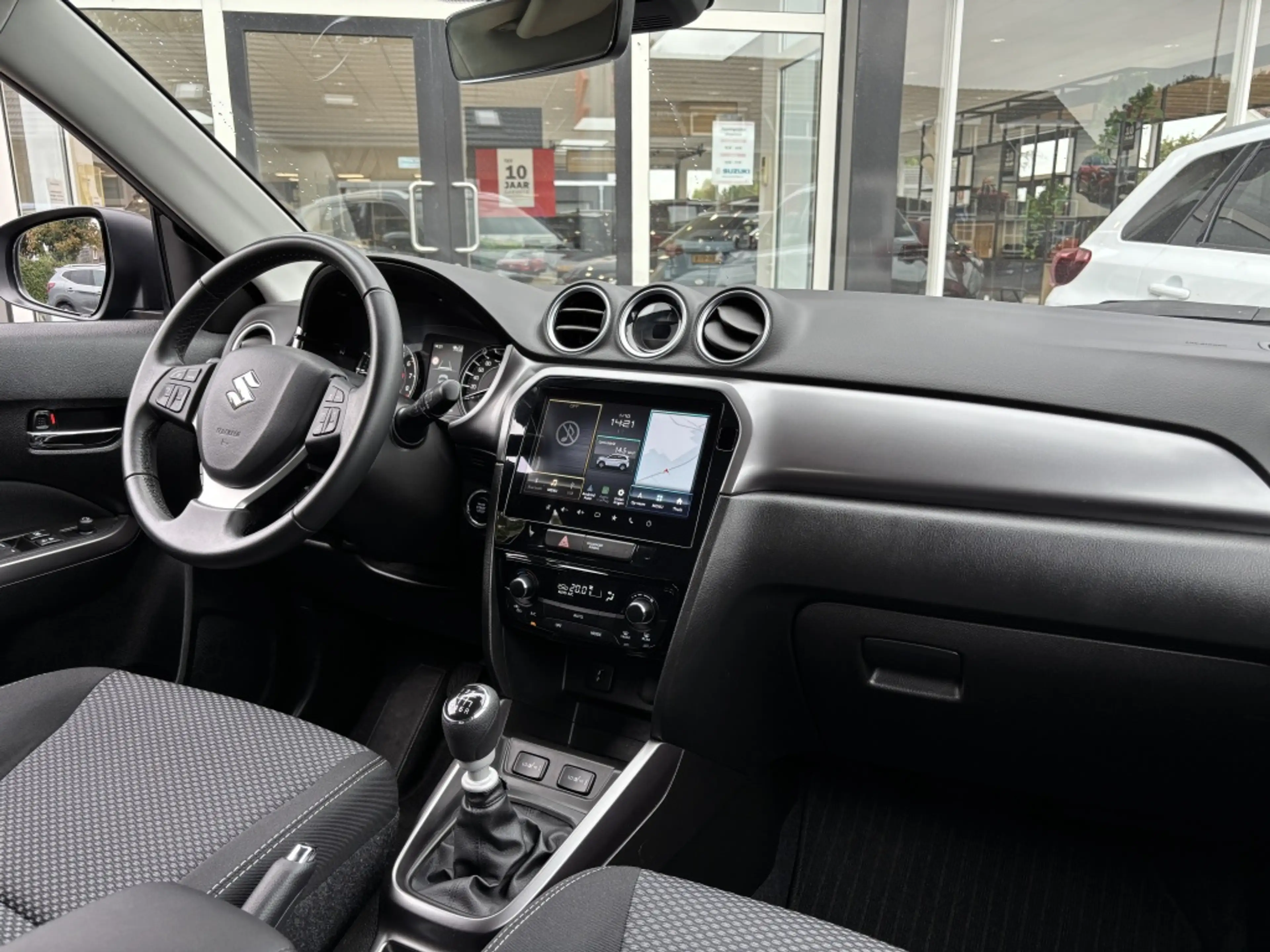 Suzuki Vitara 1.4 Boosterjet 129pk Smart Hybrid Select — photo 15
