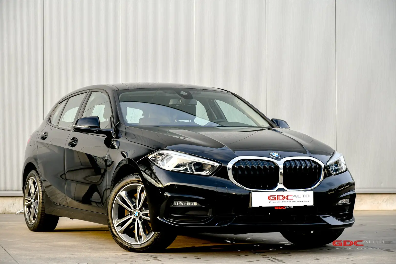 BMW 120 120i l Sport Line l Negro - 2