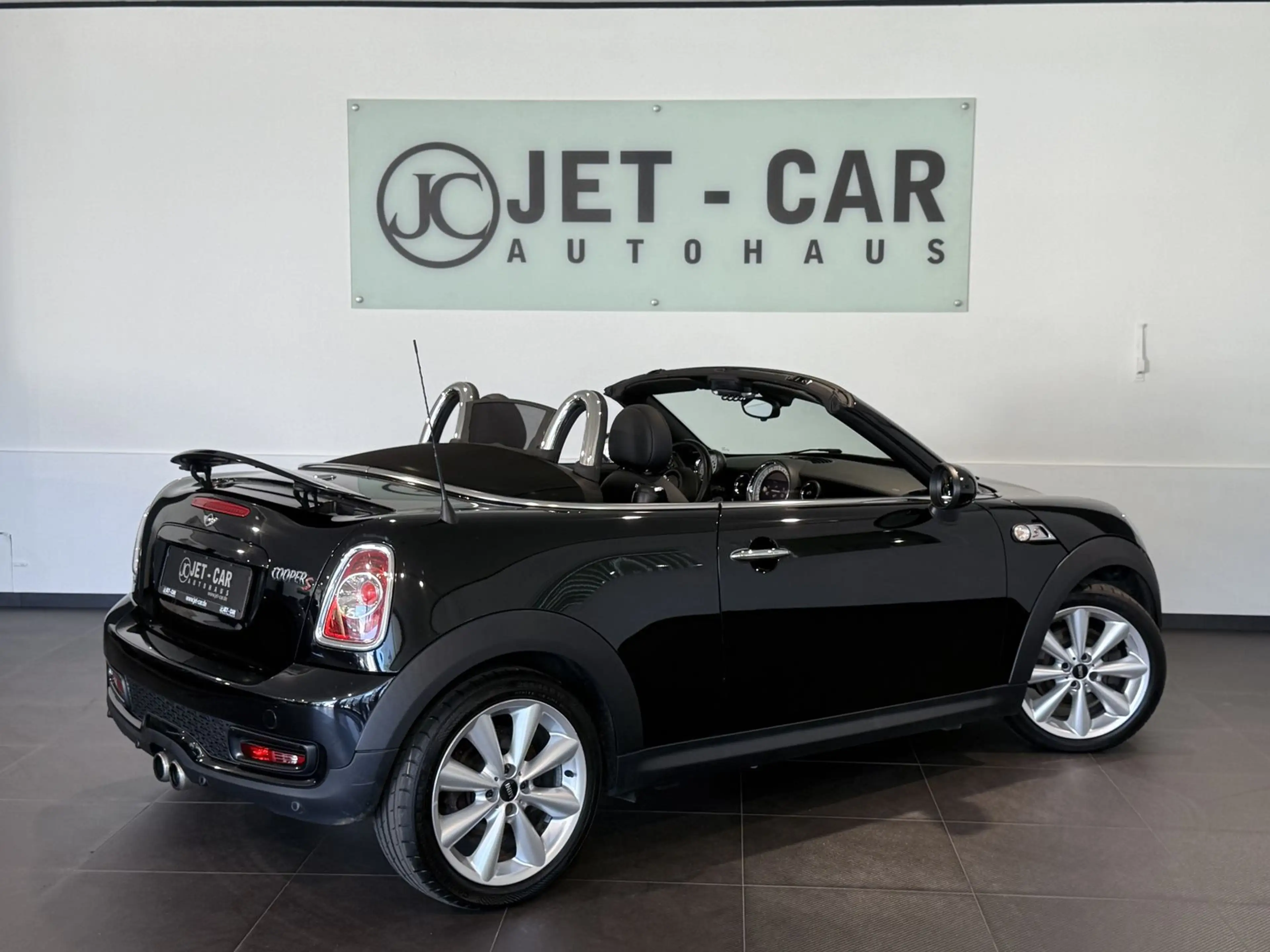 MINI Cooper S Cabrio *Chili - Wired - H&K* — photo 7