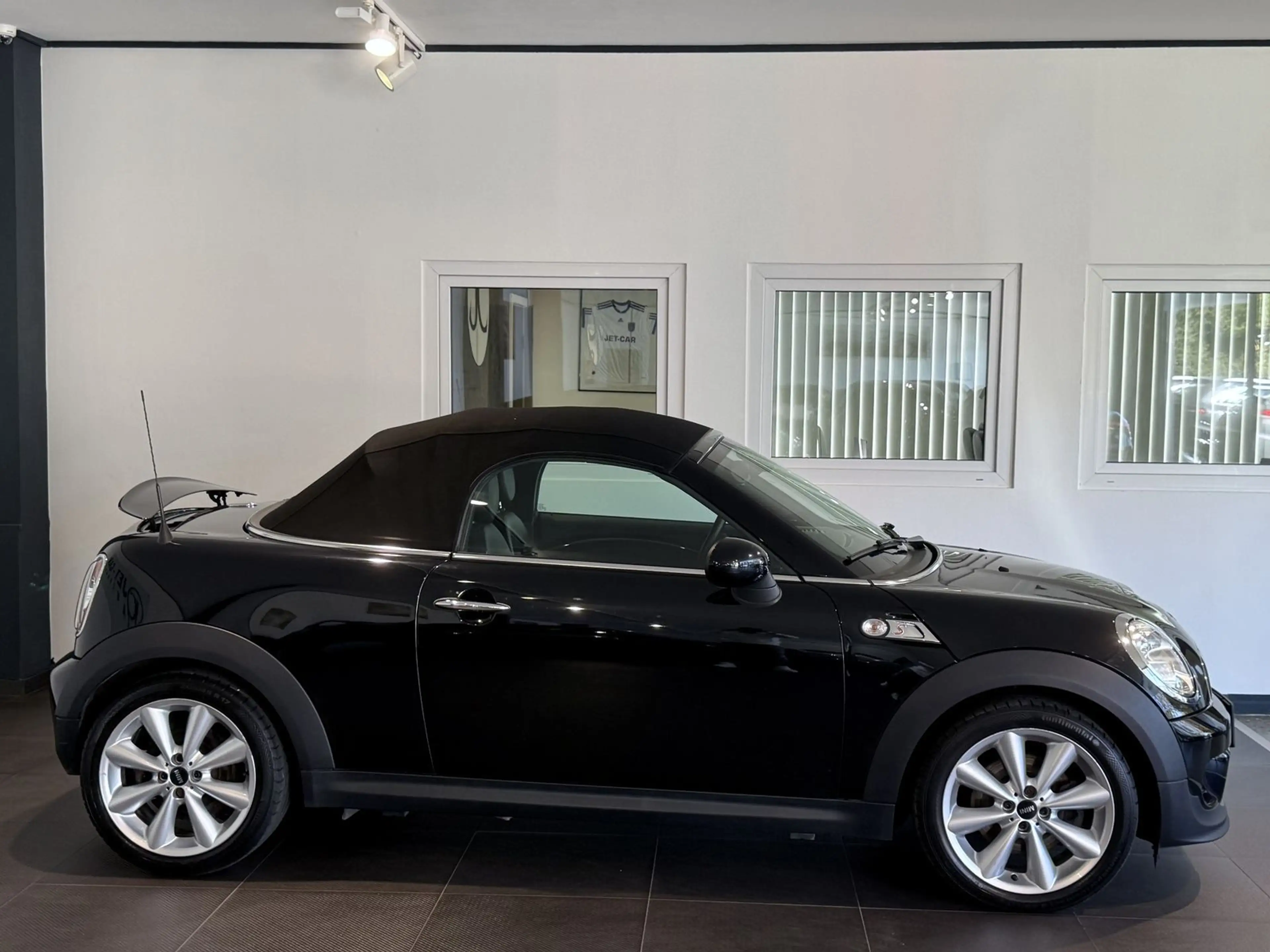 MINI Cooper S Cabrio *Chili - Wired - H&K* — photo 6