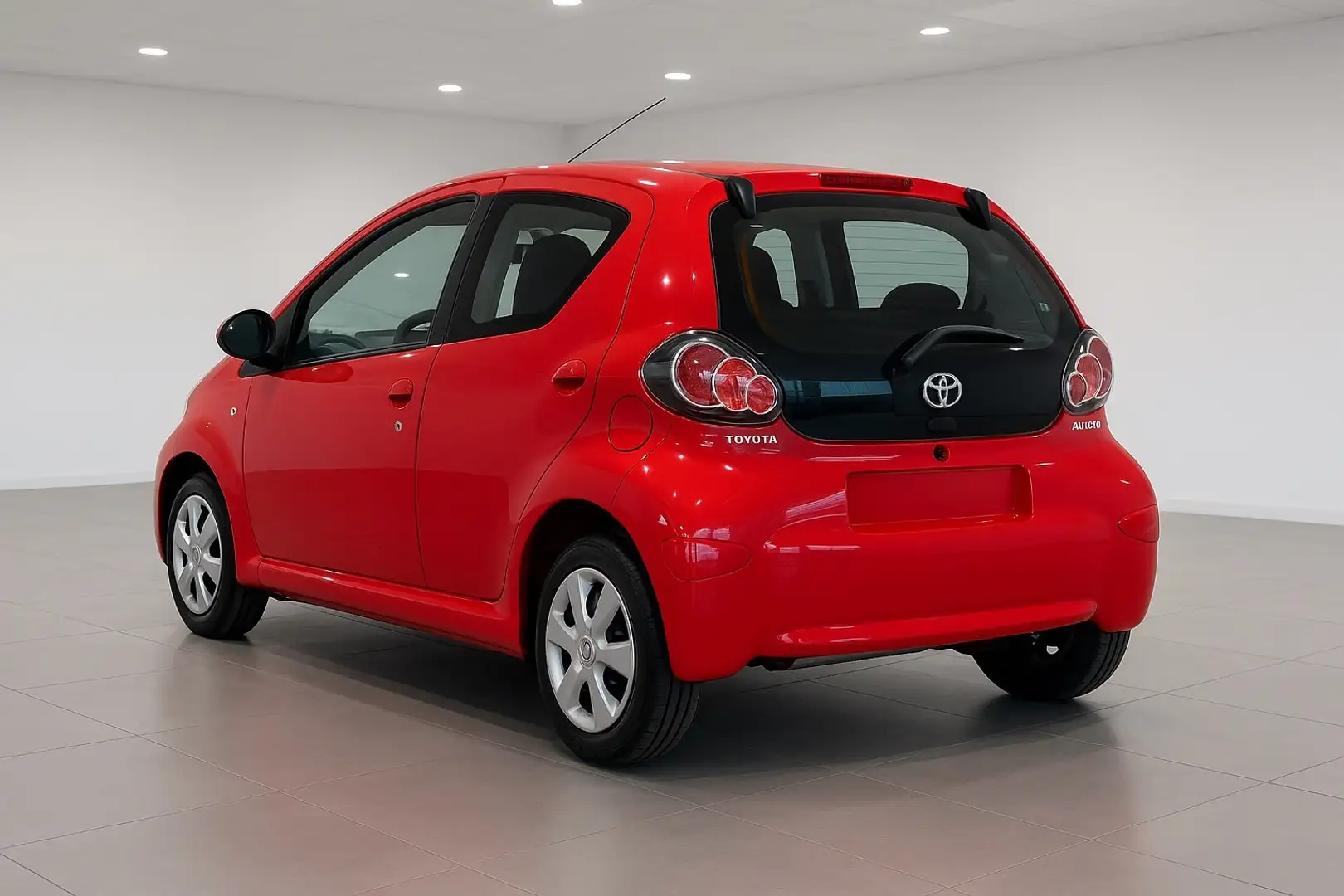 Toyota Aygo Aygo 1.0 12V VVT-i 5 porte Edition Rouge - 2