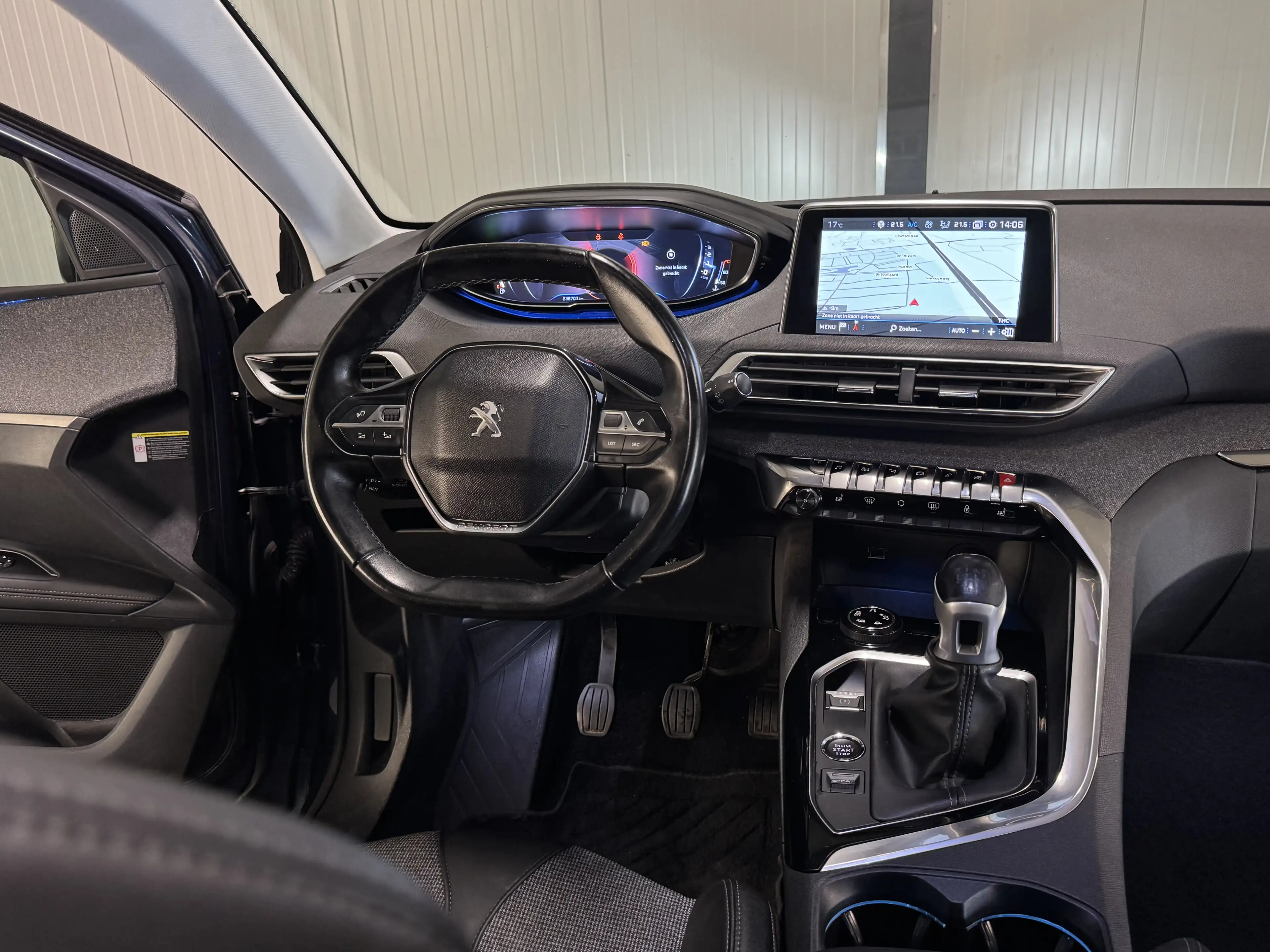 Peugeot 5008 1.2 PureTech | Crossway 7-Pers | Pano | Navi | Cam — photo 3