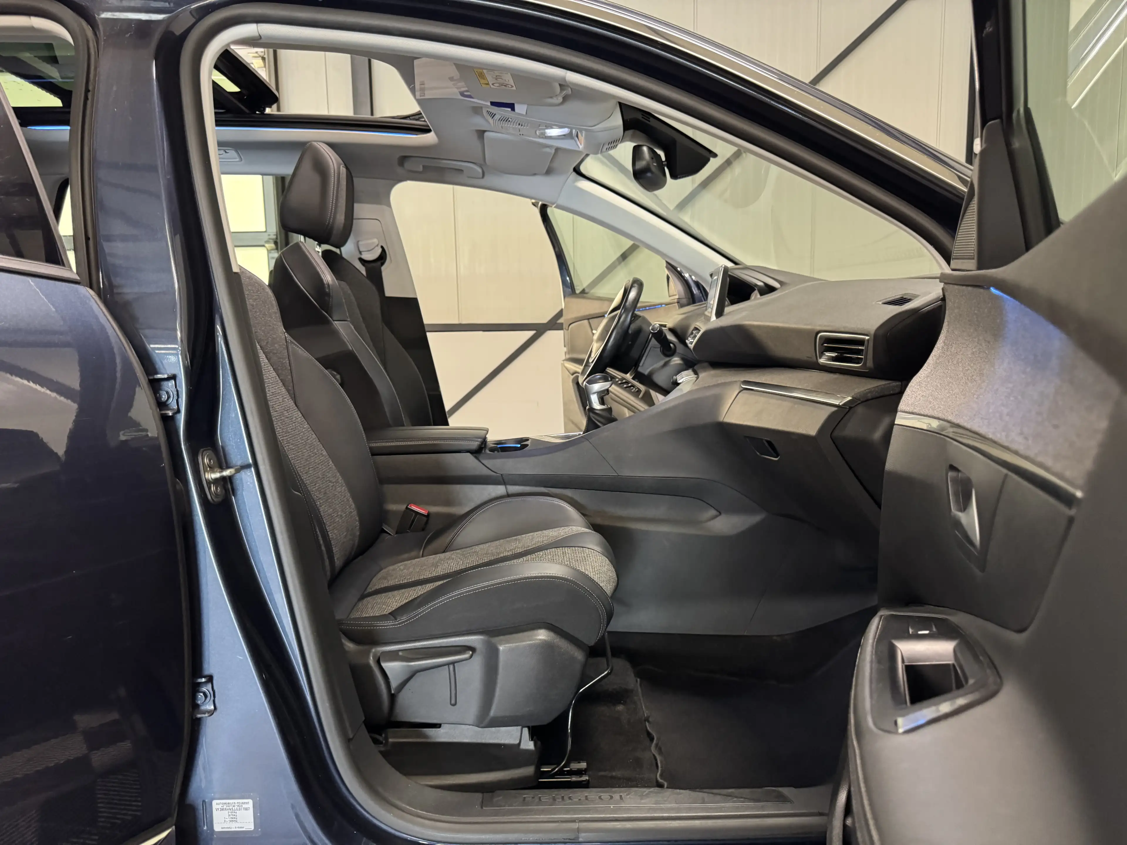 Peugeot 5008 1.2 PureTech | Crossway 7-Pers | Pano | Navi | Cam — photo 5