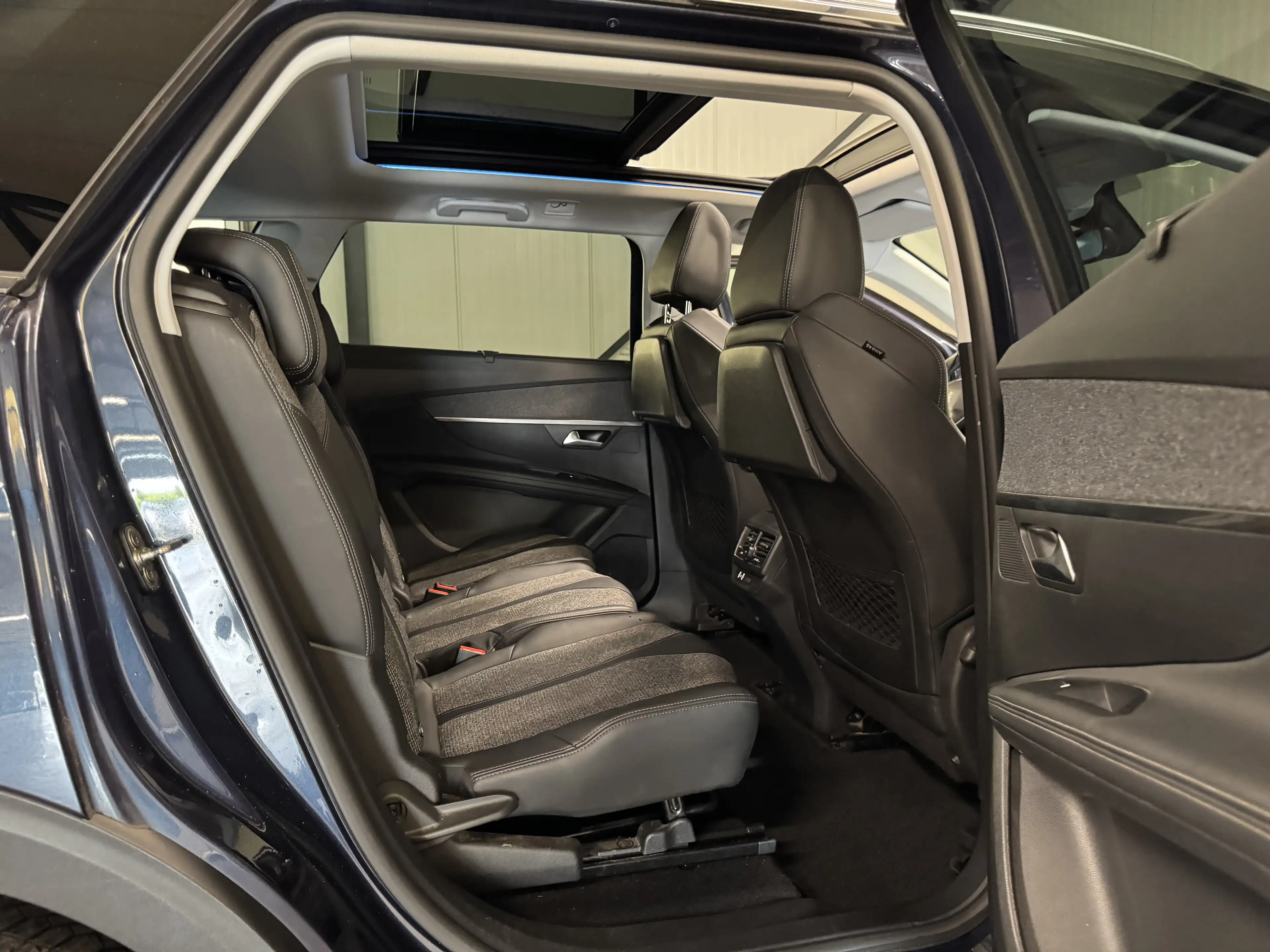 Peugeot 5008 1.2 PureTech | Crossway 7-Pers | Pano | Navi | Cam — photo 4