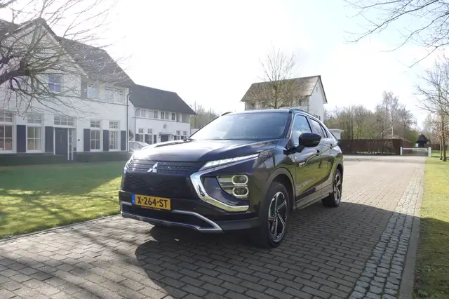 Mitsubishi Eclipse Cross 2.4 PHEV Instyle | BTW | Stoelverwarming | CarPlay