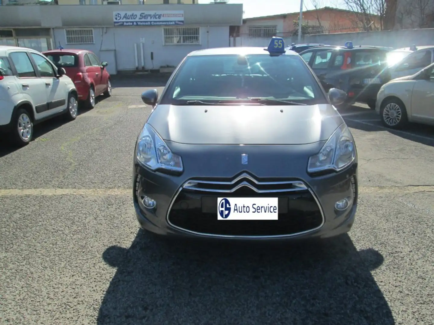 DS Automobiles DS 3 1.4 VTi 95 Chic ECOLOGICA Grey - 1