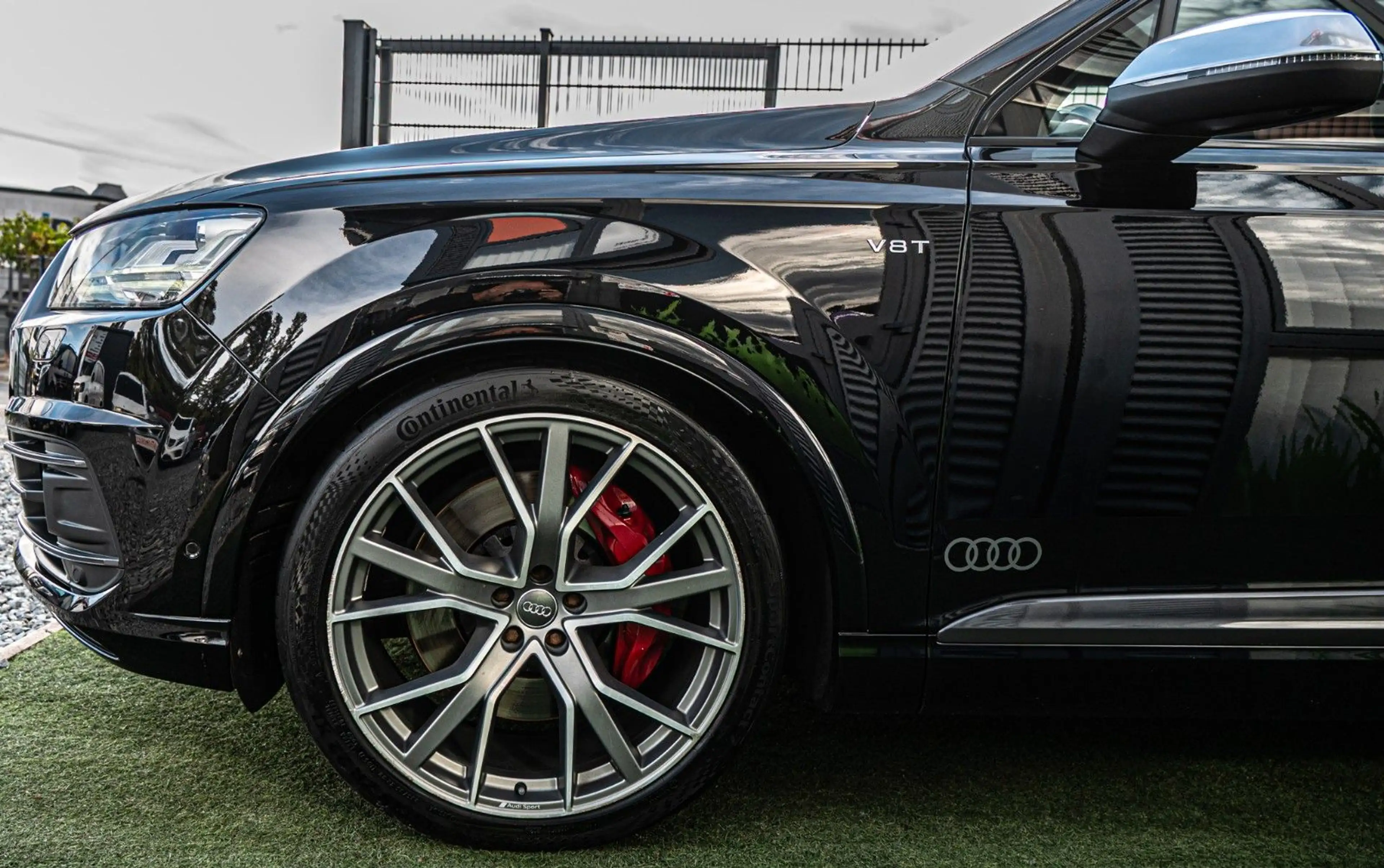 Audi SQ7 4.0 TDI QUATTRO 7-SITZER 360°|ACC|PANO|HUD — photo 14