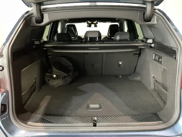 BMW X3 view 10